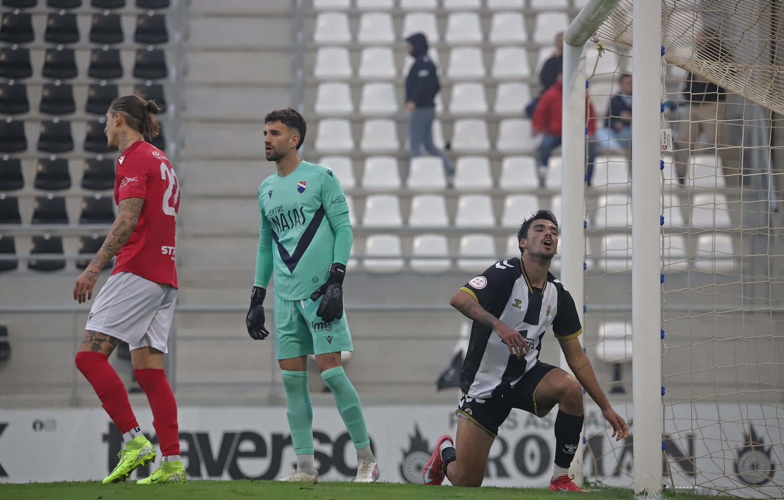 Las mejores fotos del Balona - Dos Hermanas de Tercera Federación