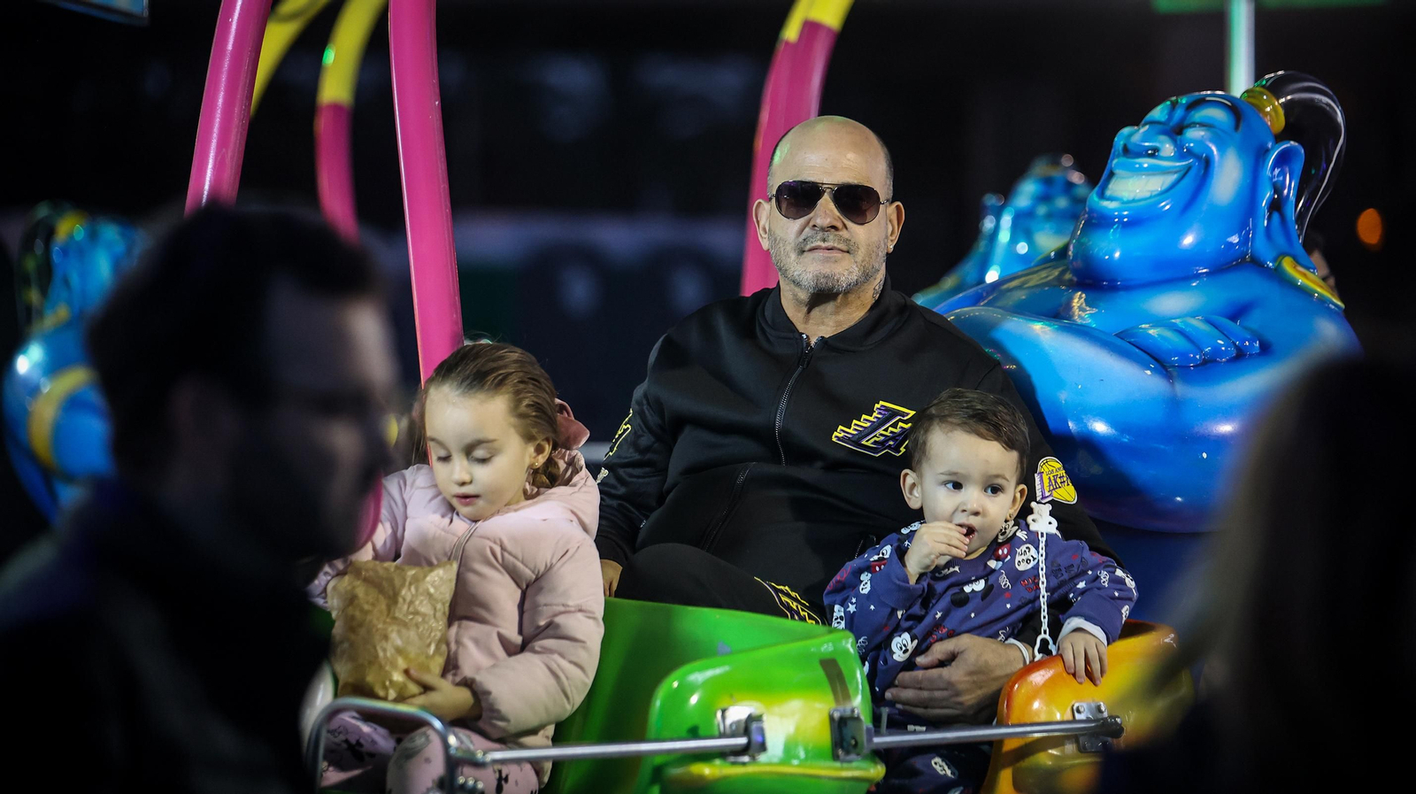 Lleno absoluto en el parque de atracciones de Jerez