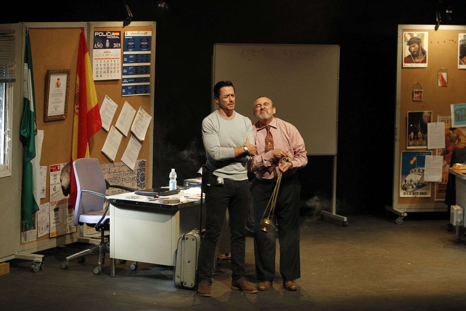 Fotogalería Festival de Teatro de El Ejido. Obra "El Asesino de la Regañá". Teatro Municipal de El Ejido