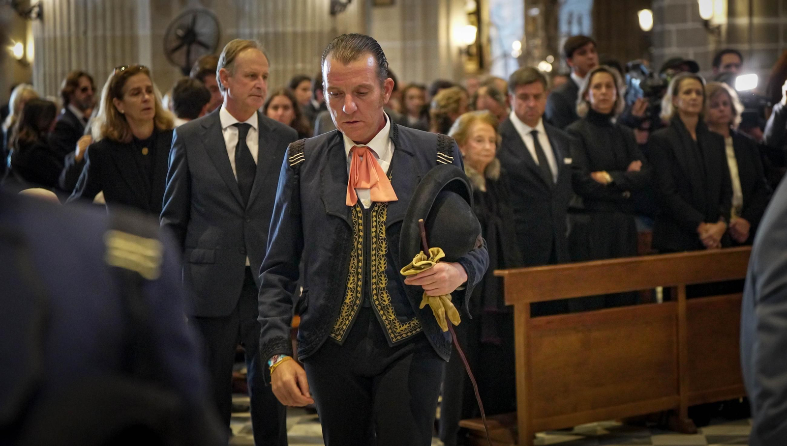 Imágenes del funeral de Álvaro Domecq en la catedral de Jerez