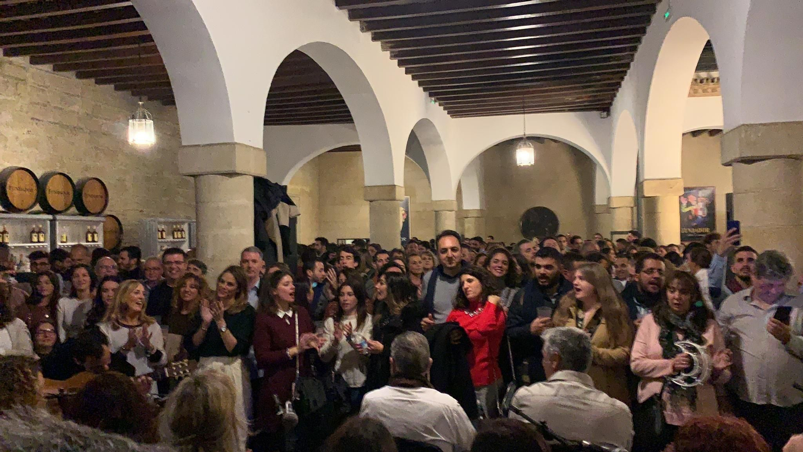 Imágenes de la zambomba de la Peña Buena Gente y Fundador