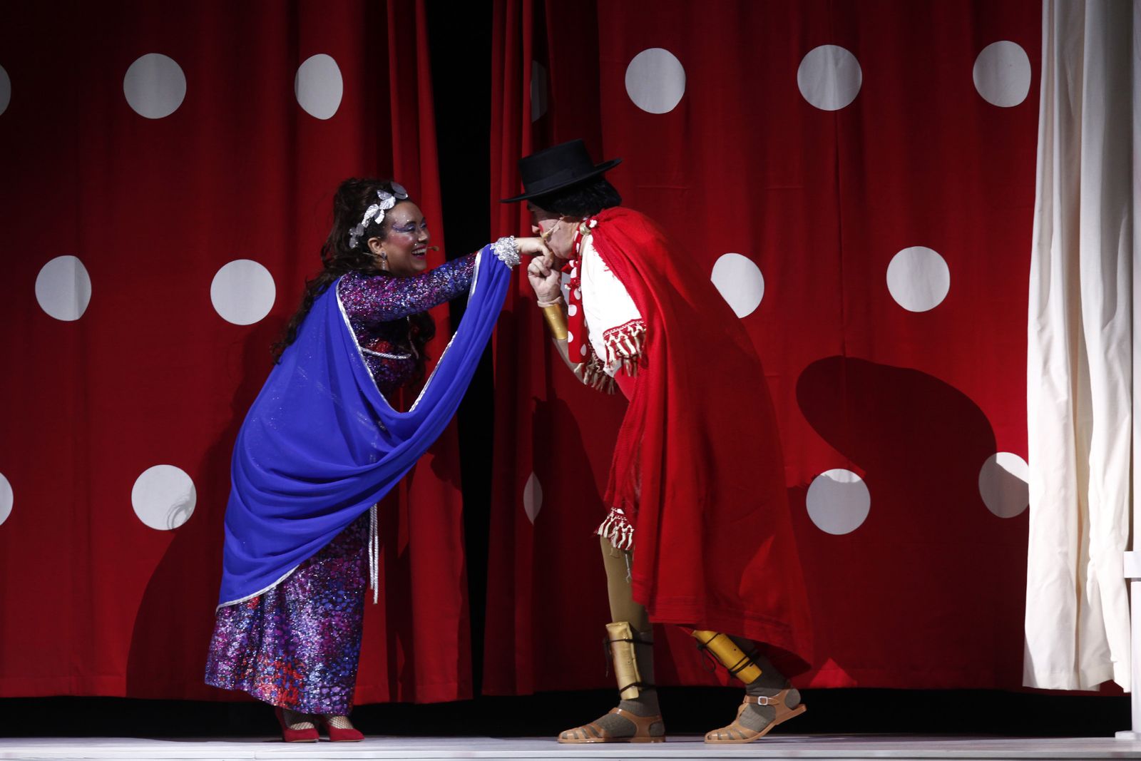 Las imágenes del pregón de Las Niñas de Cádiz