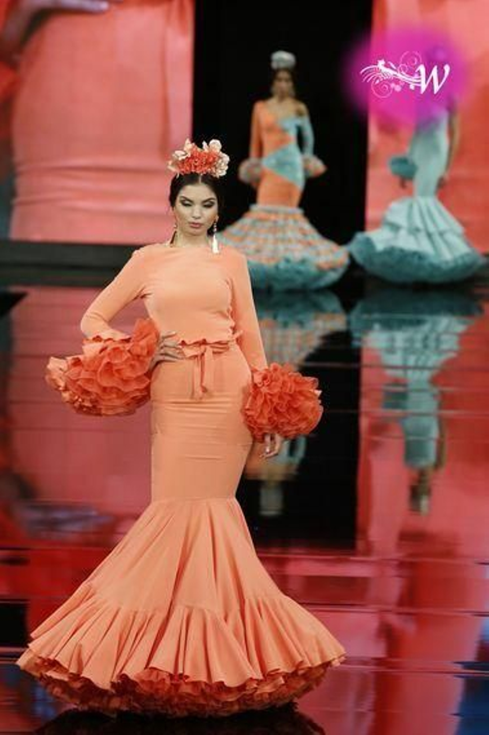 Carmen Raimundo presenta su colección de flamenca en SIMOF 2020, todas las fotos