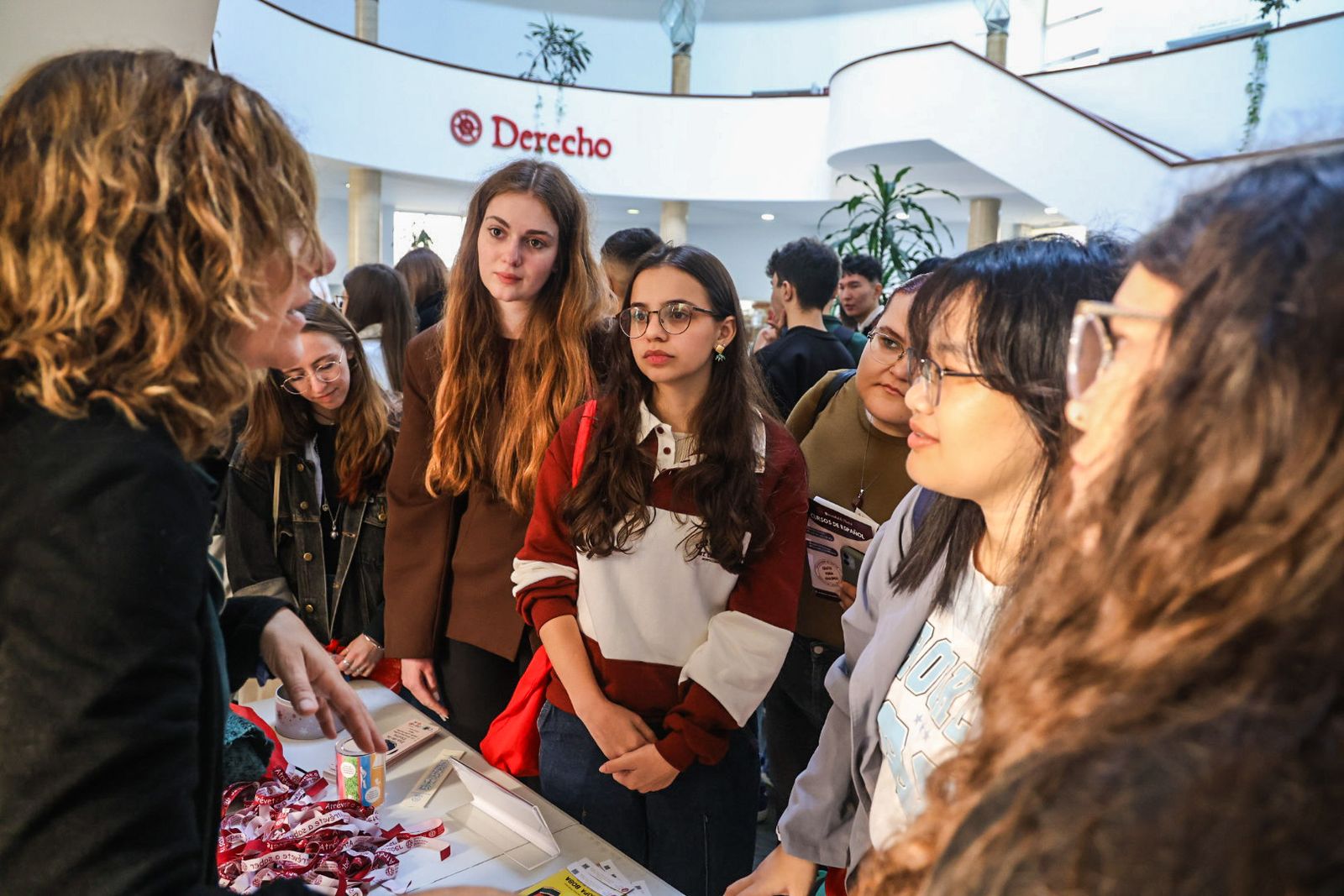 Fotografías de la llegada de estudiantes Erasmus a la Universidad de Huelva