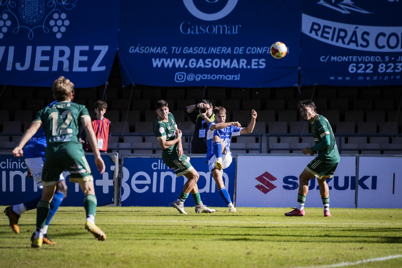 Las mejores imágenes del Xerez DFC-Recreativo de Huelva en Chapín
