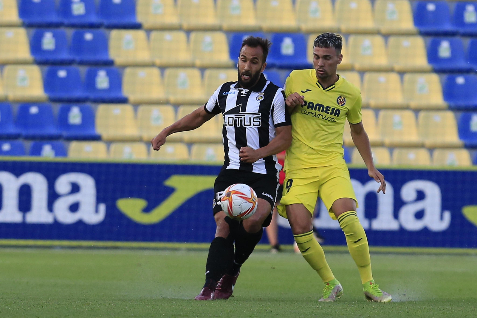 Las fotos del Villarreal B-Balona (0-0)