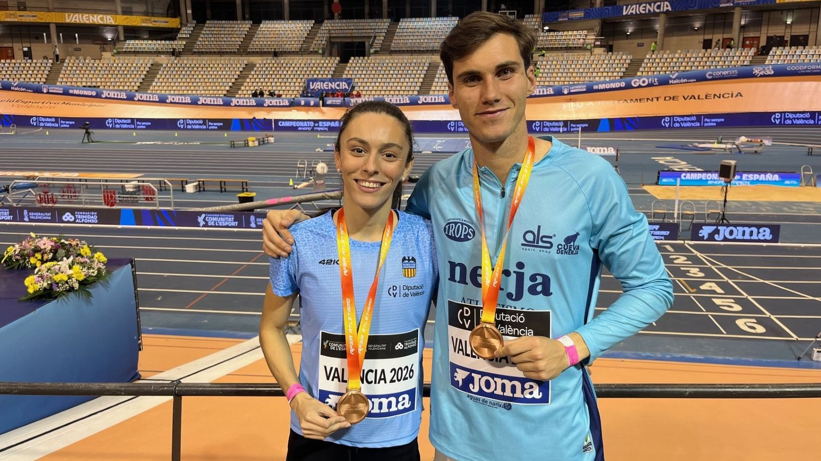 Ana Prieto y Alejandro Guerrero, este sábado en Valencia con sus medallas