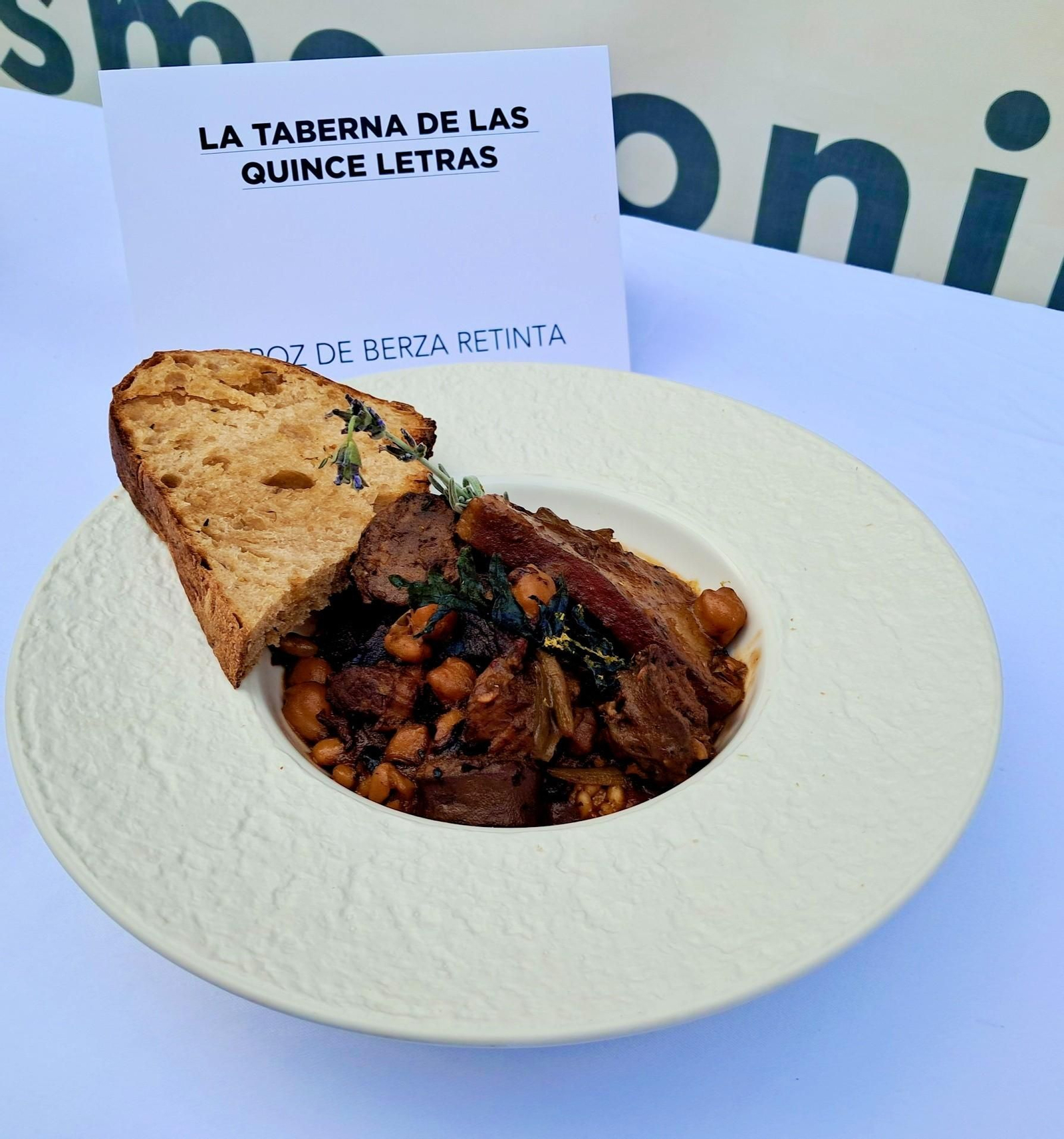 La Taberna de las Quince Letras / Tapa: Arroz de berza retinta