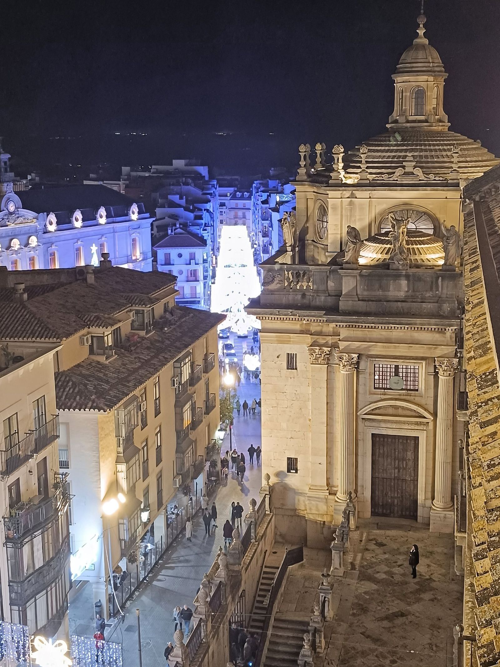 Las vistas que esperan a los afortunados que tengan su entrada para ver la balaustrada del templo jiennense.