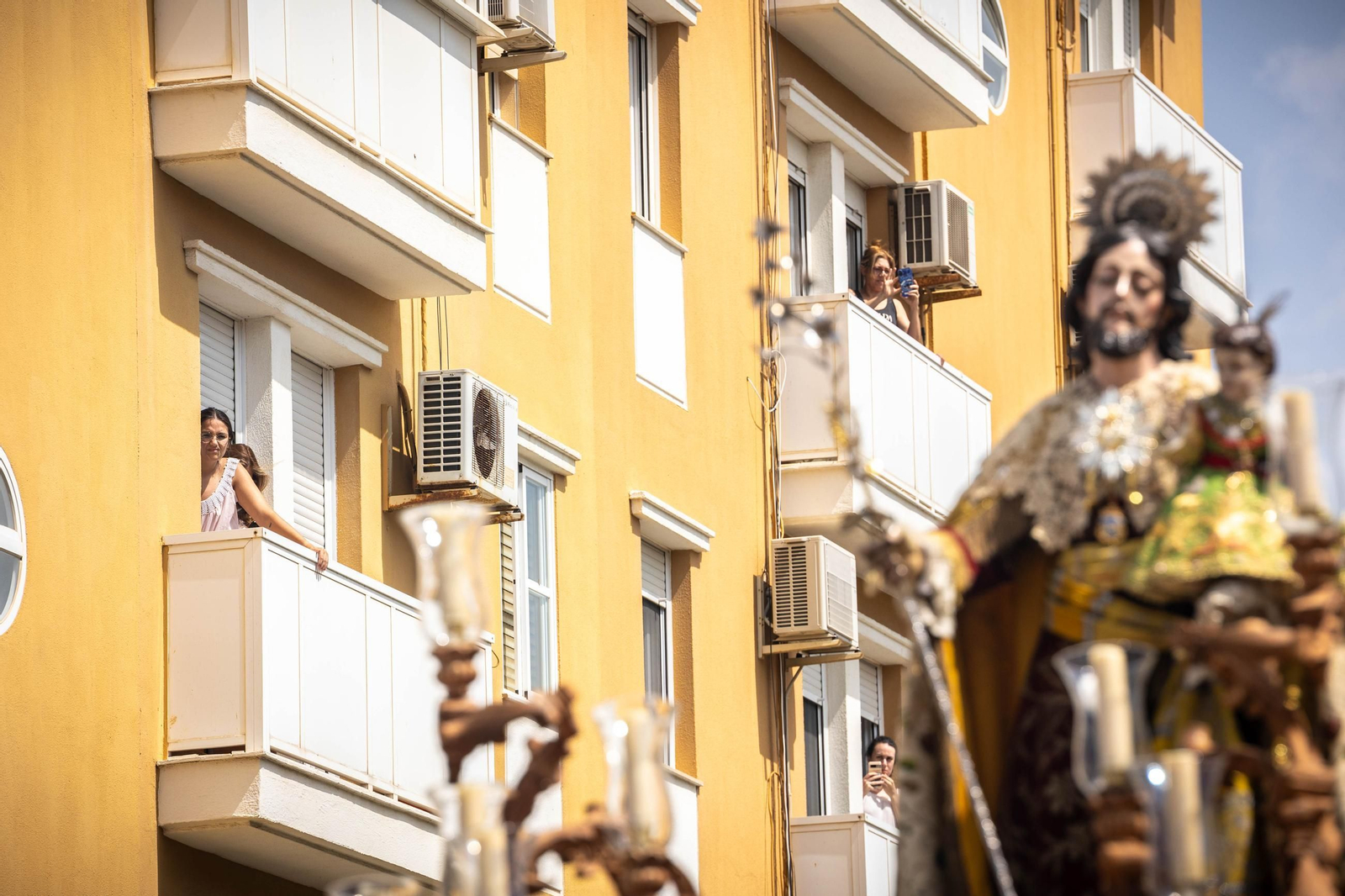 Las imágenes de la procesión extraordinaria del Patrón San José en San Fernando