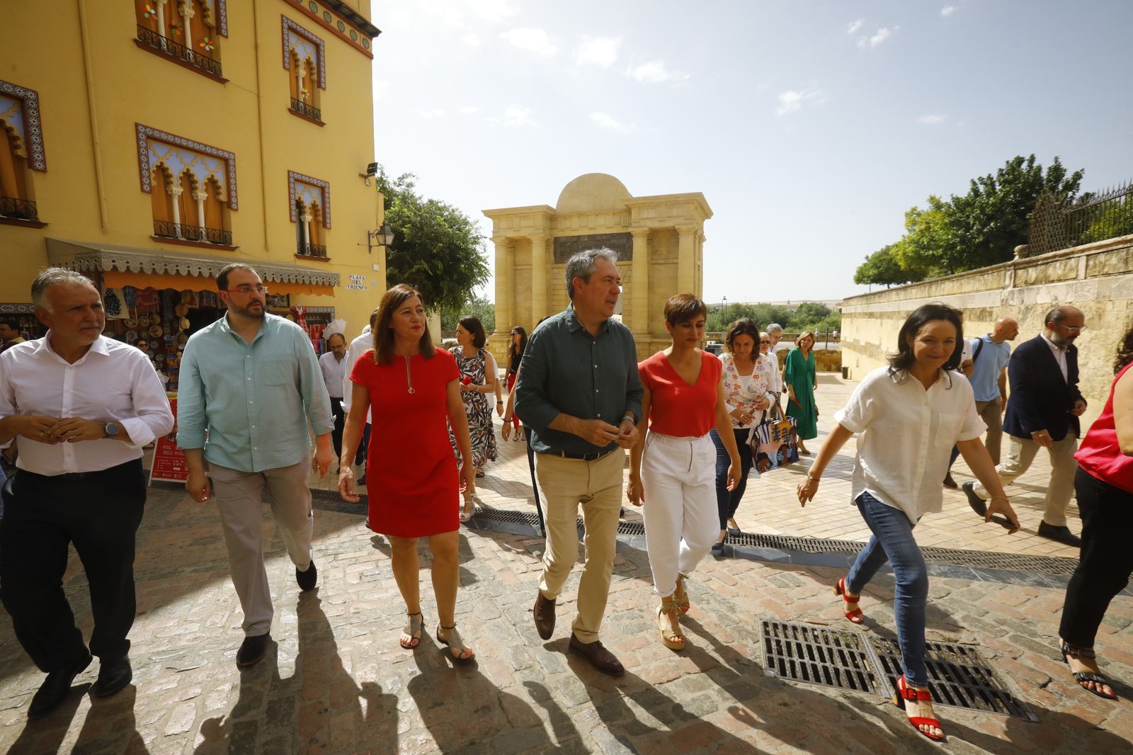 Elecciones Andalucía: La visita de los barones del PSOE en Córdoba, en imágenes