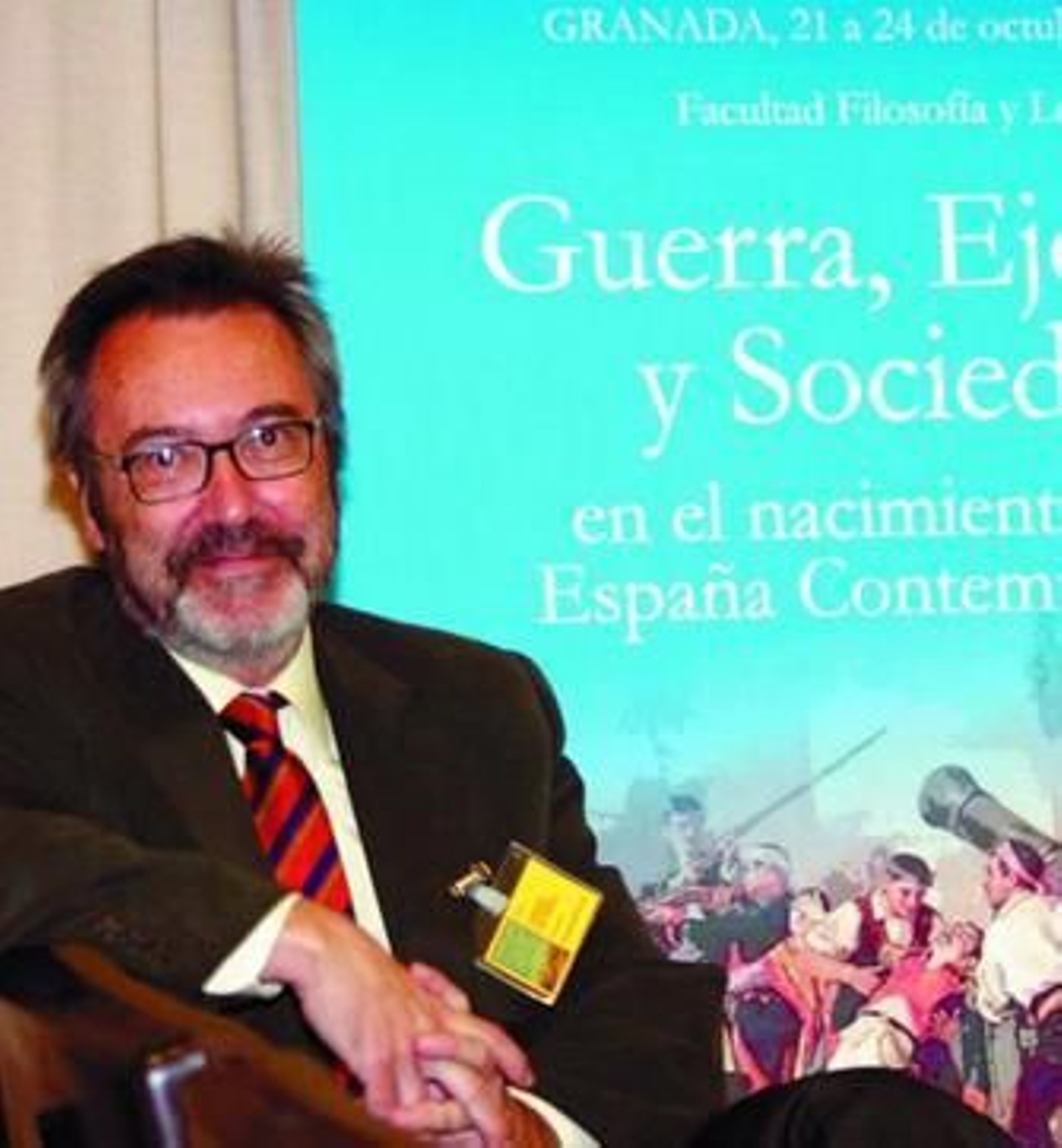 El director del foro, Fernando Fernández, ayer en la Facultad de Filosofía y Letras.