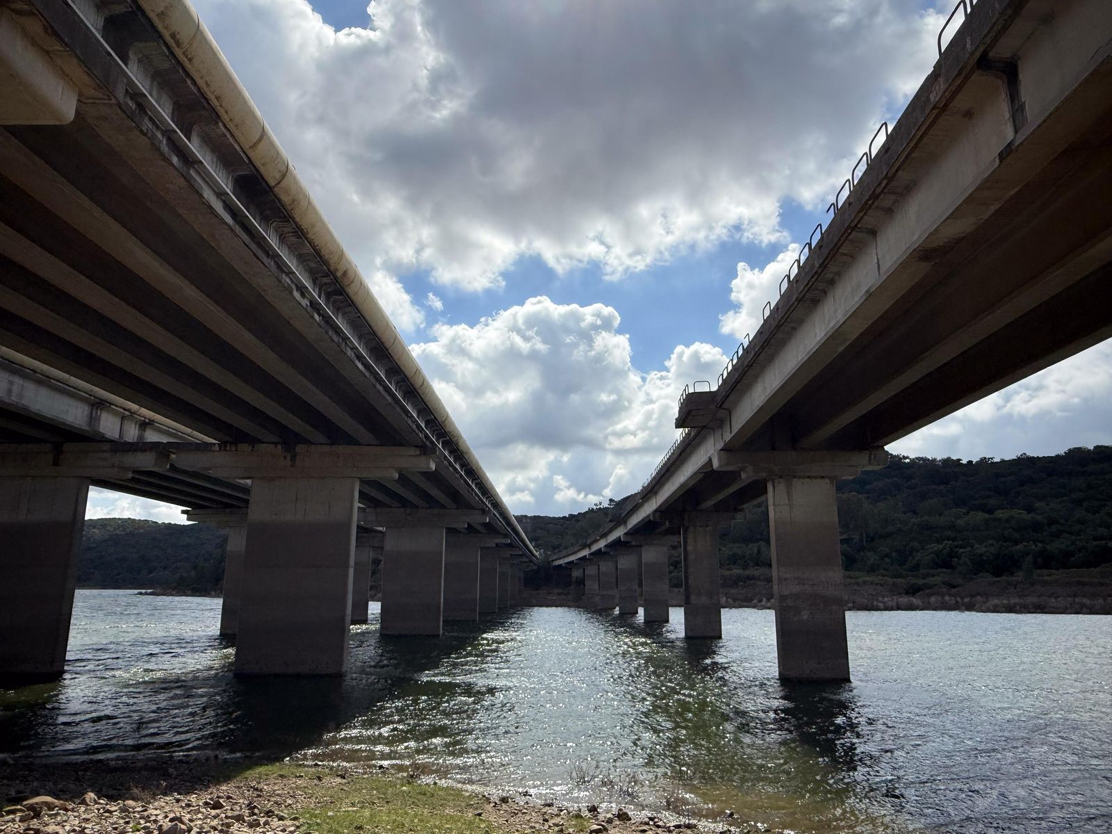 Fotos del pantano de Charco Redondo: de la sequía al 59% de capacidad en solo un año
