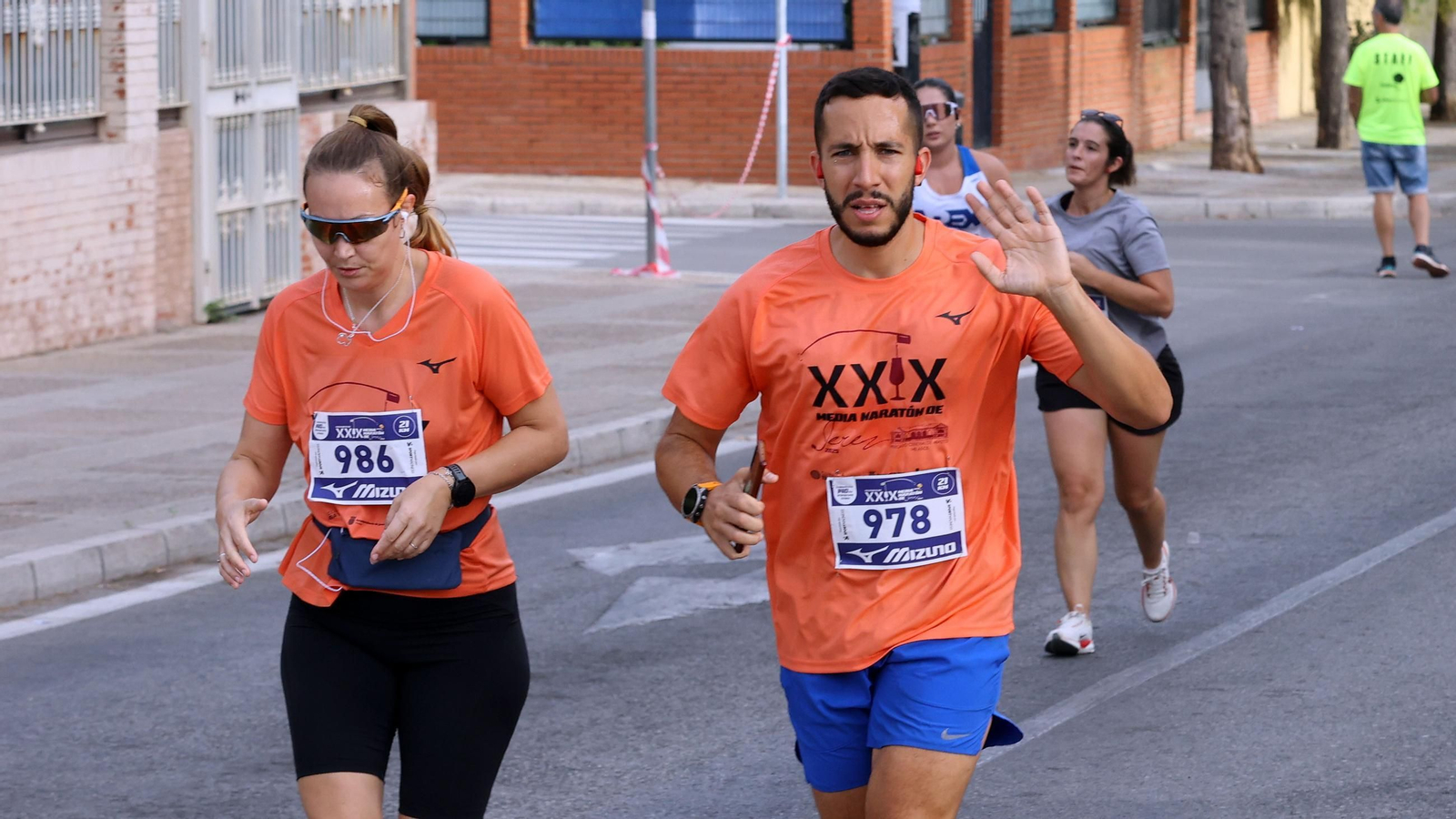 Búscate en la Media Maratón de Jerez 2025 (5)