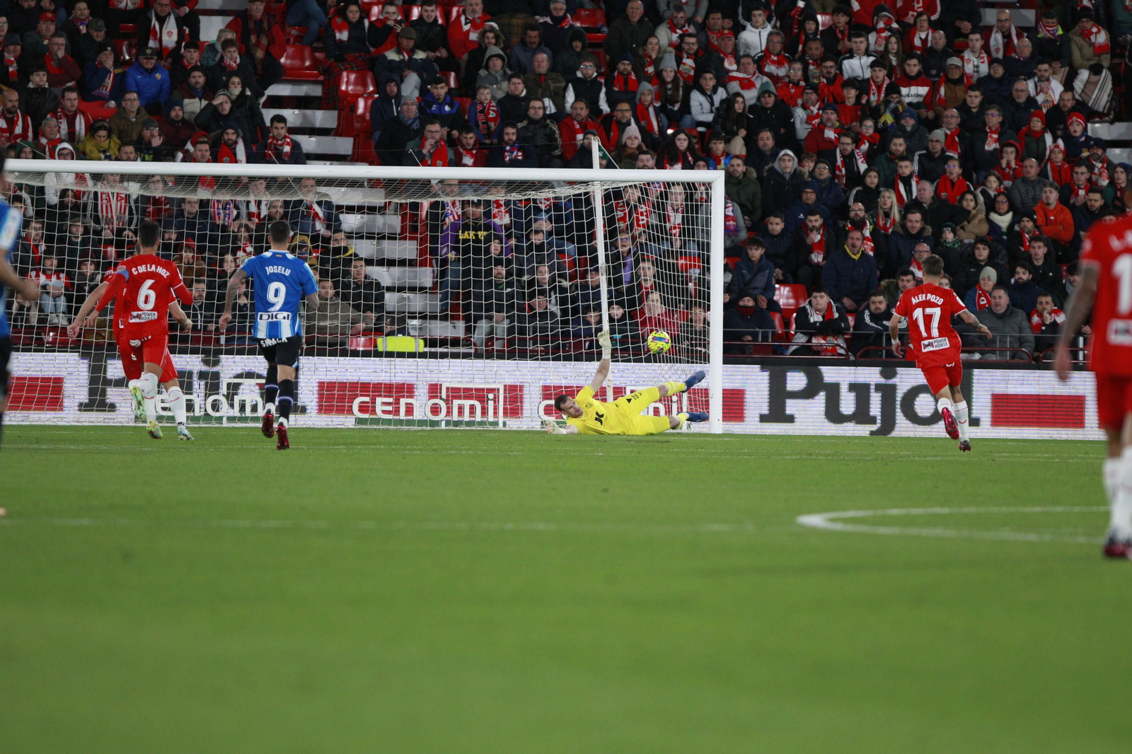 Imágenes del partido U.D. Almería-R.C.D. Espanyol