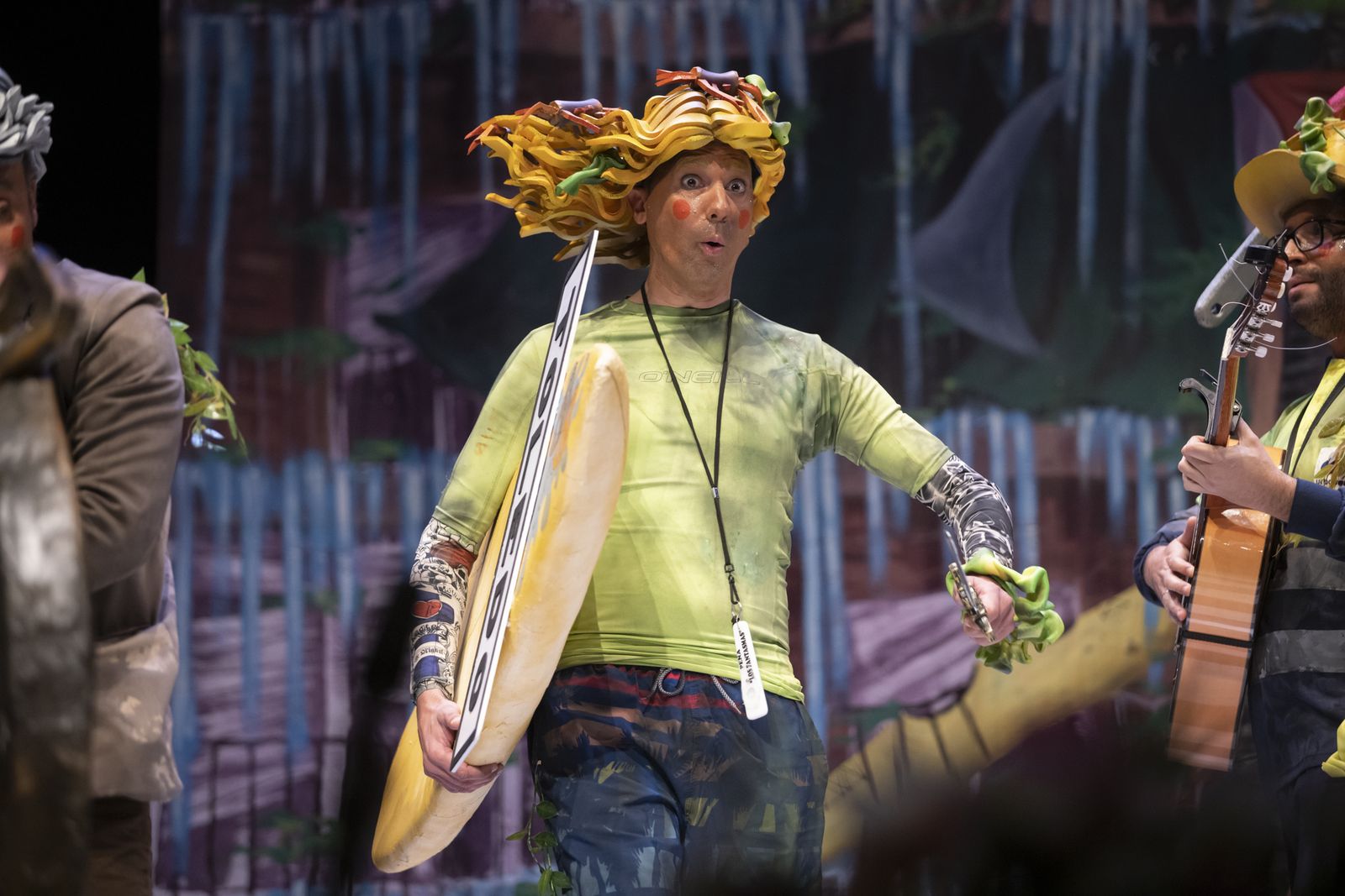 La tercera jornada de semifinales del Carnaval de Huelva, en imágenes