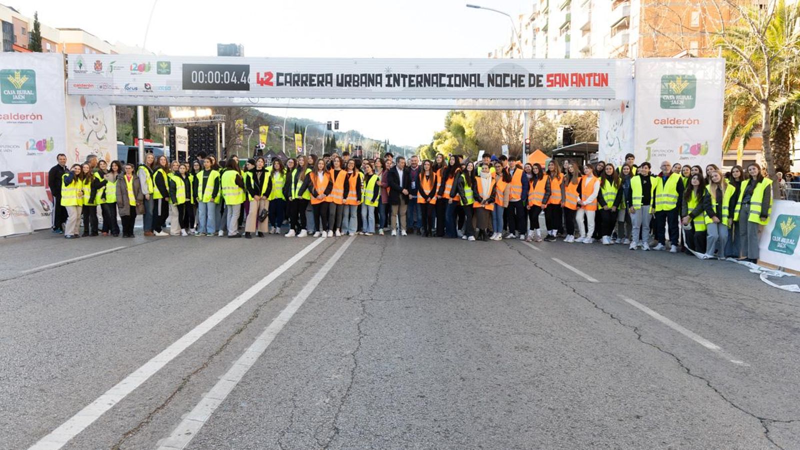 En imágenes: Los niños y niñas de los colegios de Jaén, protagonistas de la San Antón Escolar