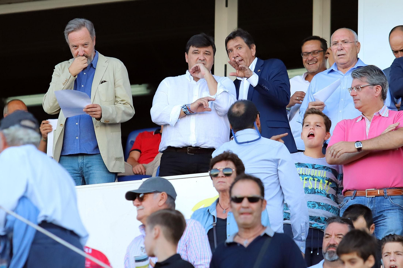 Imágenes del mejor ambiente en el Estadio Nuevo Colombino