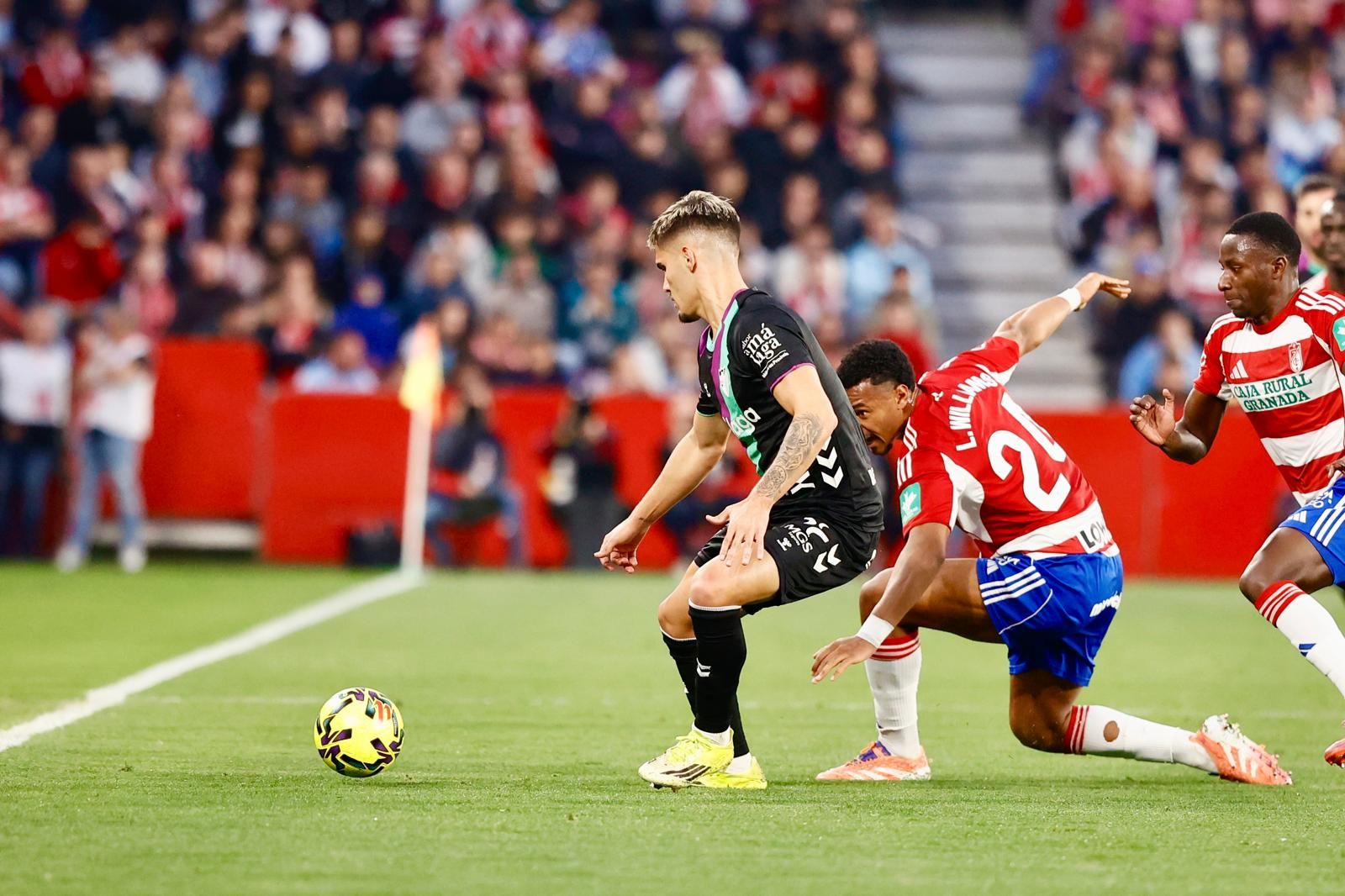 El Granada-Málaga CF, en fotos