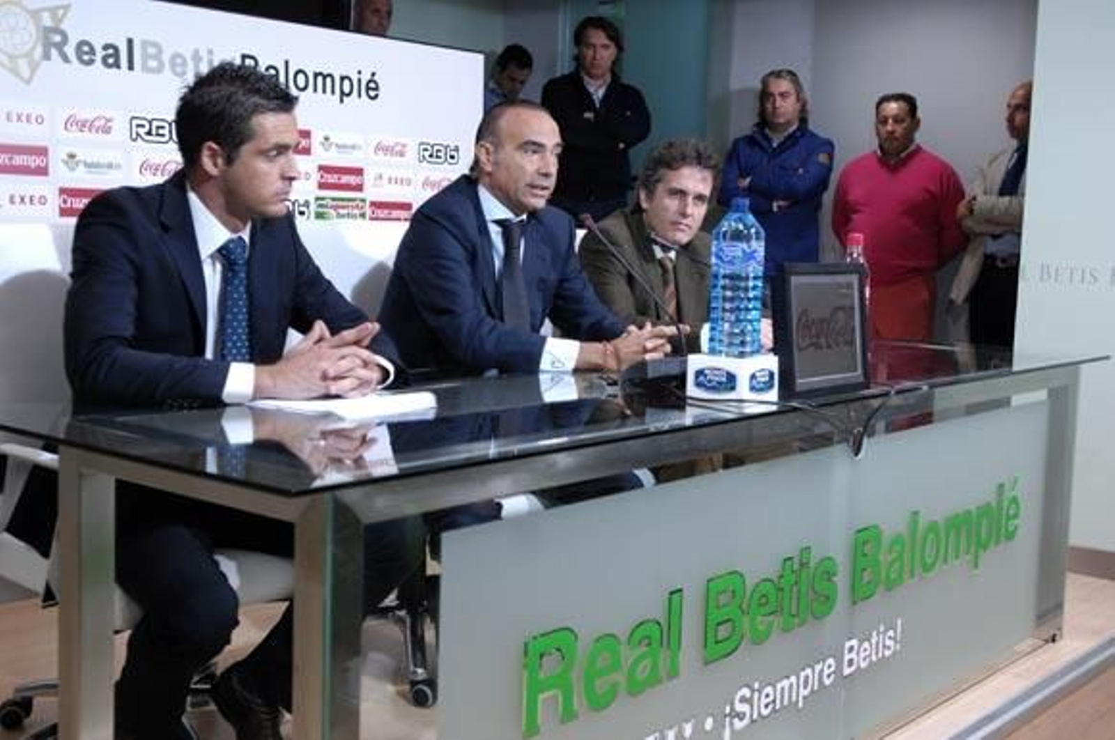 Oliver afirma que la presidencia de Gordillo "no hará bien al Betis"