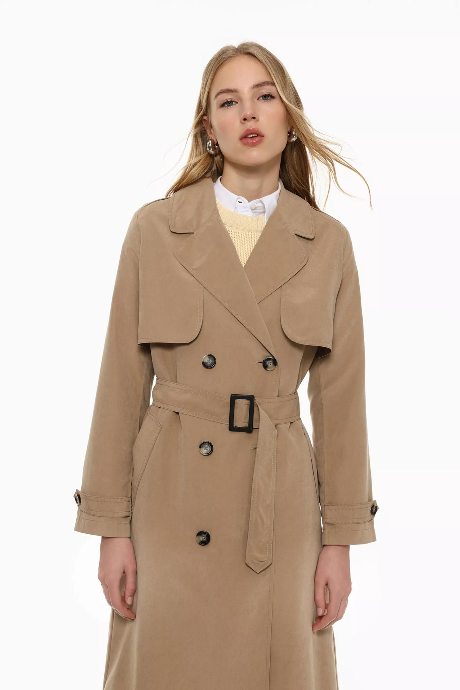 Gabardina de Lefties.