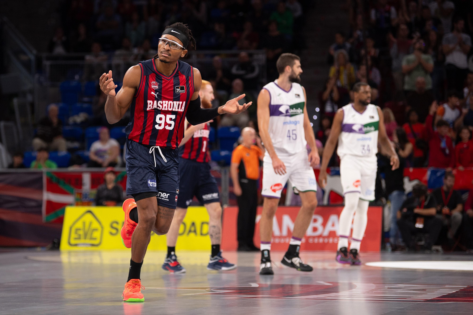 El Baskonia-Unicaja, en fotos