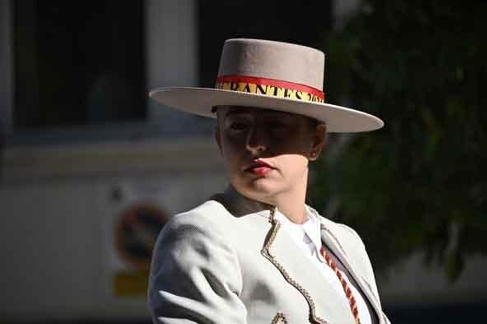 Las mejores imágenes de los peregrinos en la salida de Emigrantes