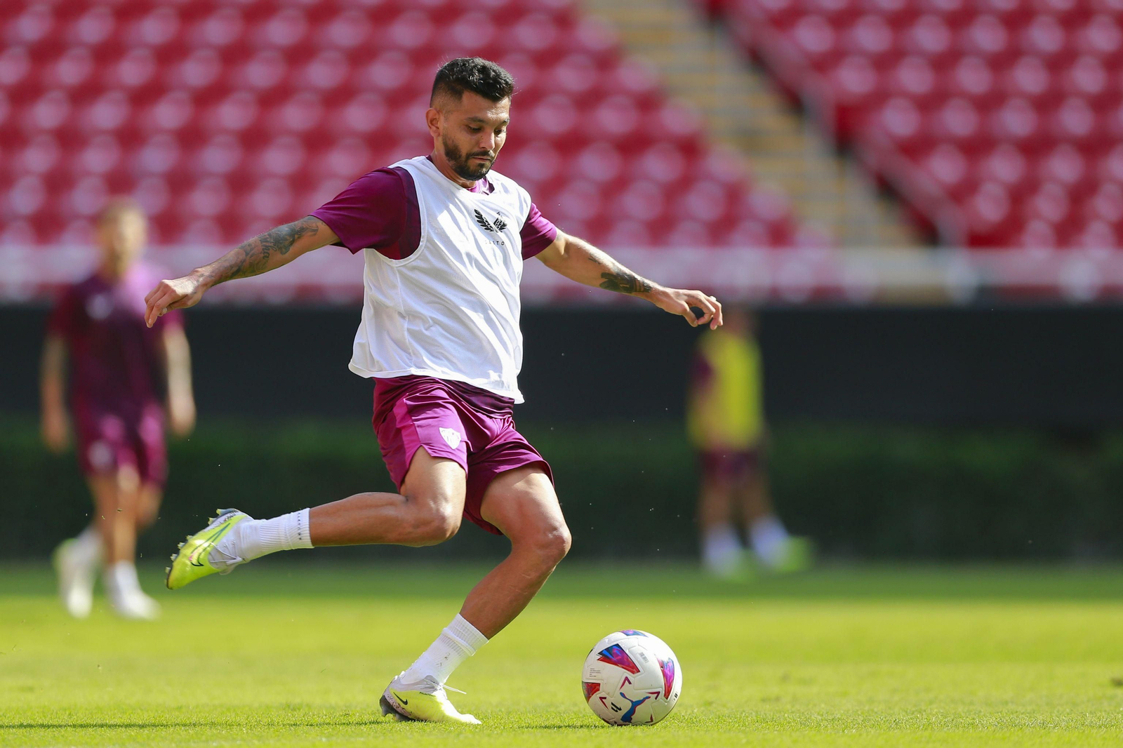 Tecatito Corona, la pasada pretemporada en Guadalajara, México.