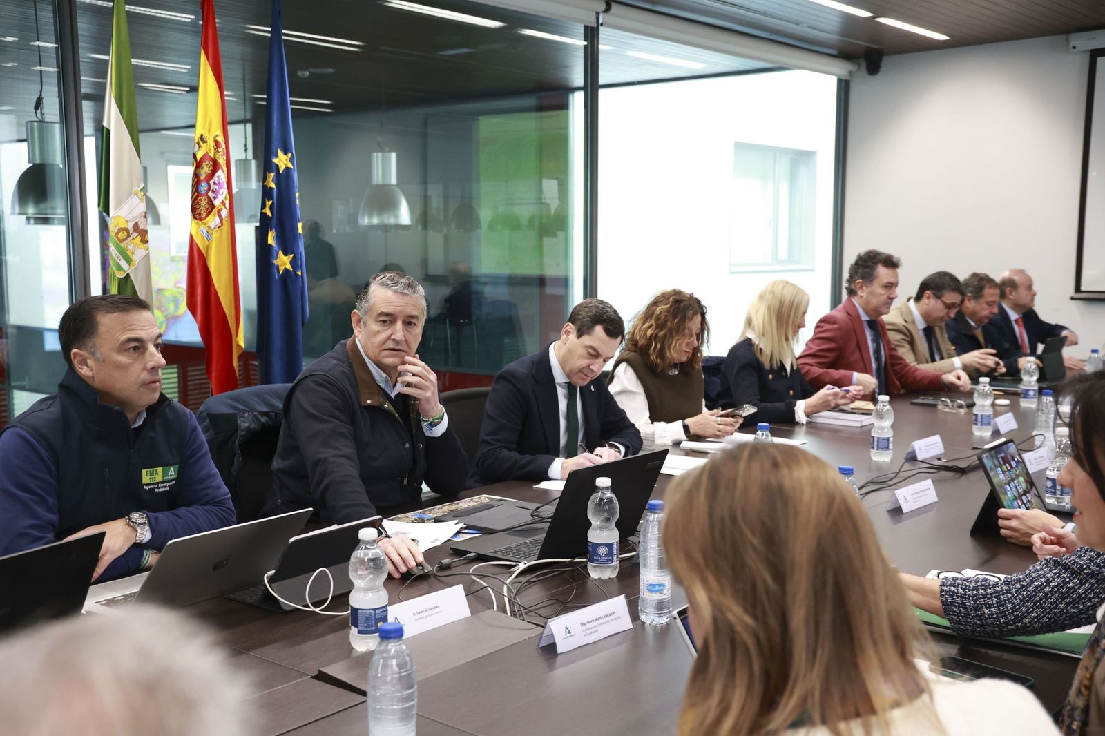 Juanma Moreno preside el comité asesor del Plan de Emergencias.