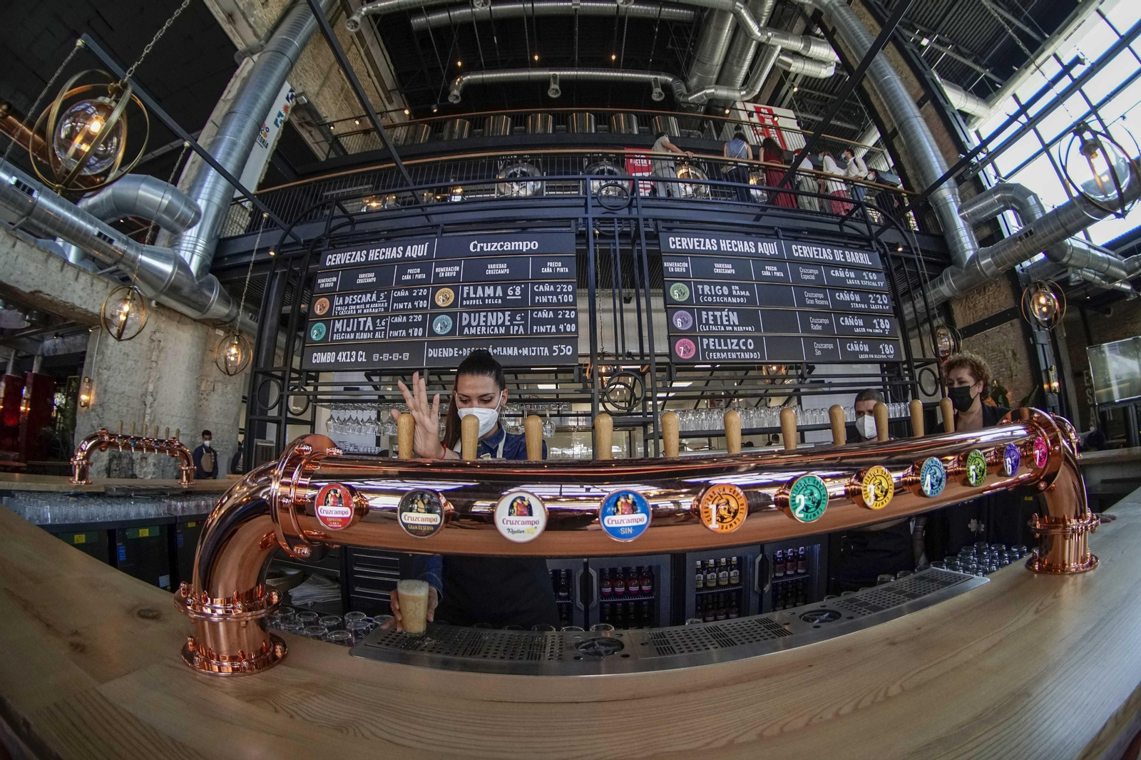 Las imágenes de la inauguración de La Factoría de Cruzcampo