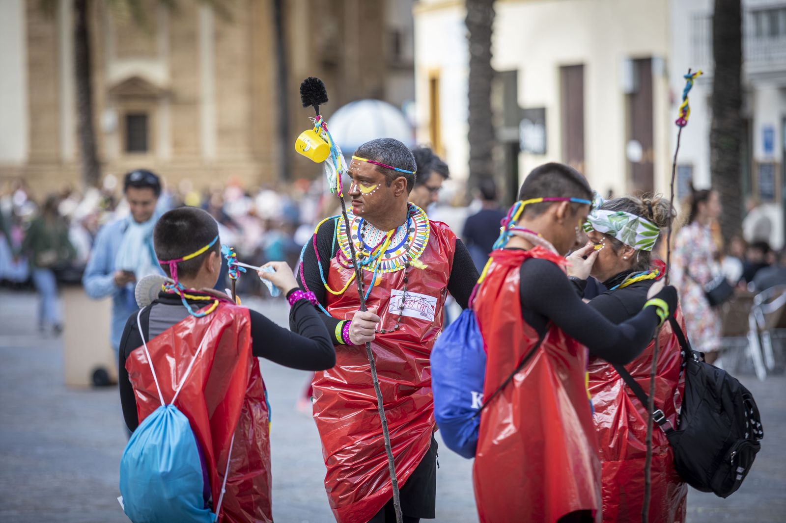 Imágenes del domingo de Carnaval ilegal en Cádiz
