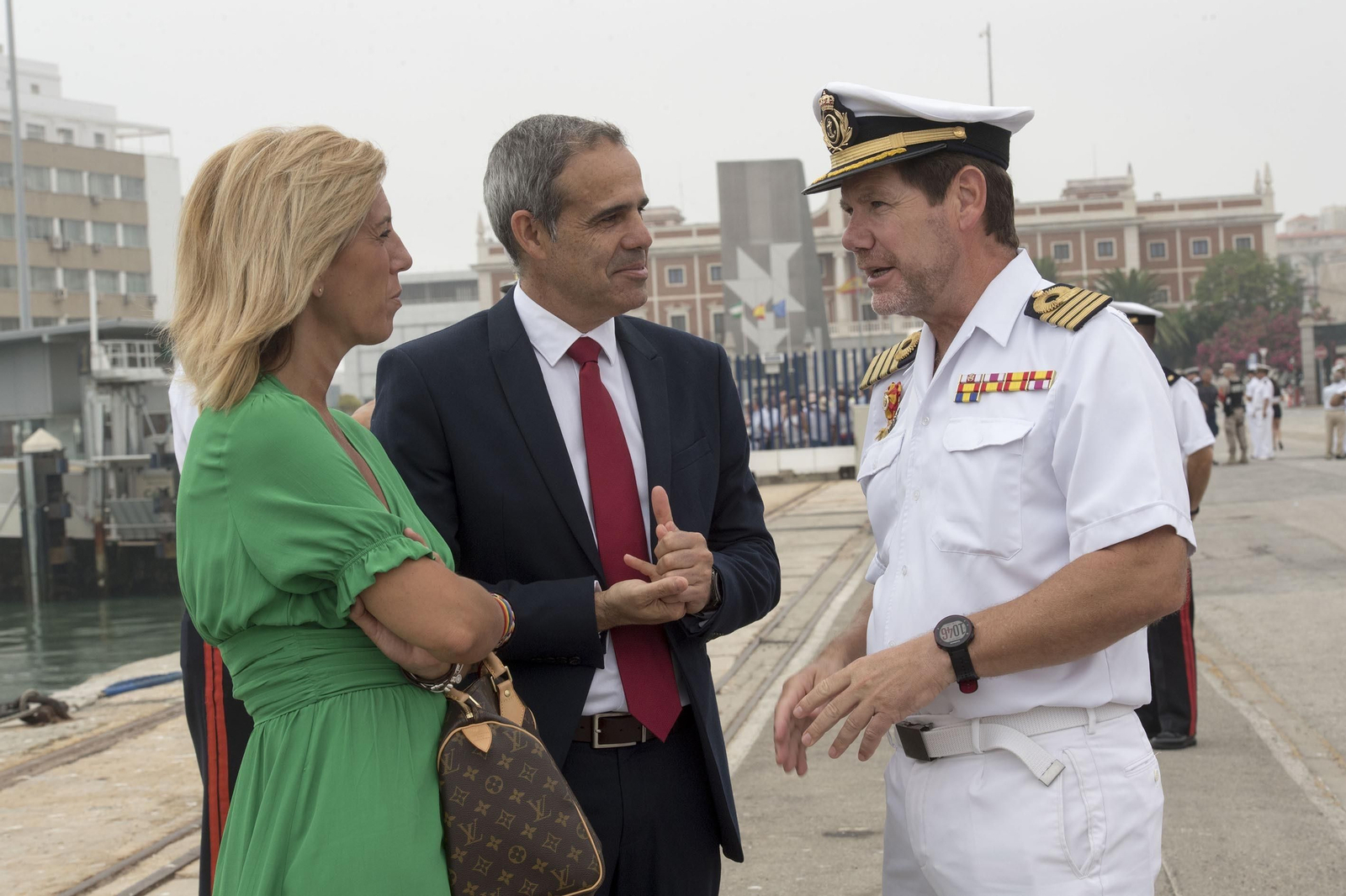 Imágenes de la llegada del 'Juan Sebastián de Elcano' a Cádiz.