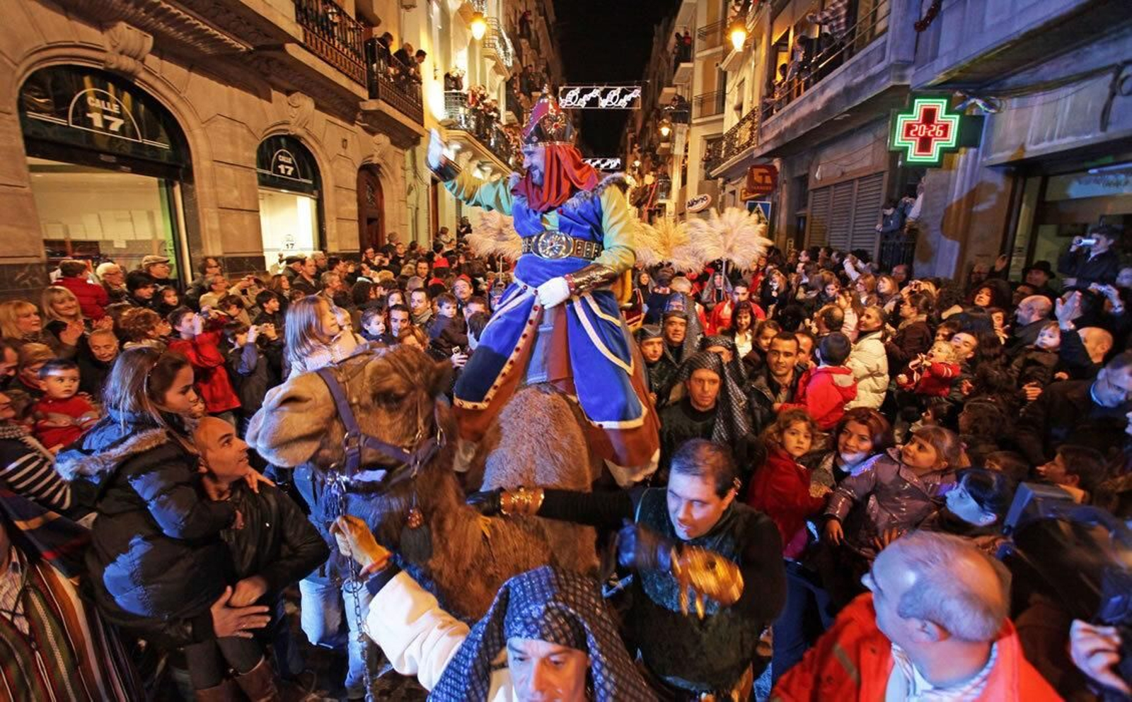 Una ONG recoge 77.000 firmas contra el uso de dromedarios en la Cabalgata de Reyes de Alcoy, la más antigua de España
