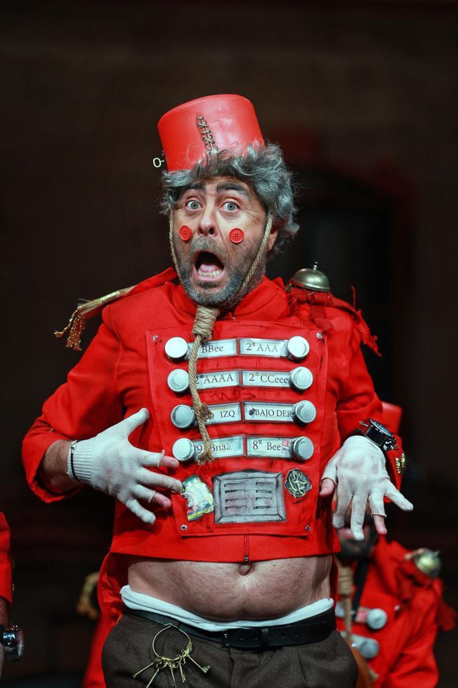 Chirigota 'Hotel y resort Cadi, aquí tiene usté su casa'