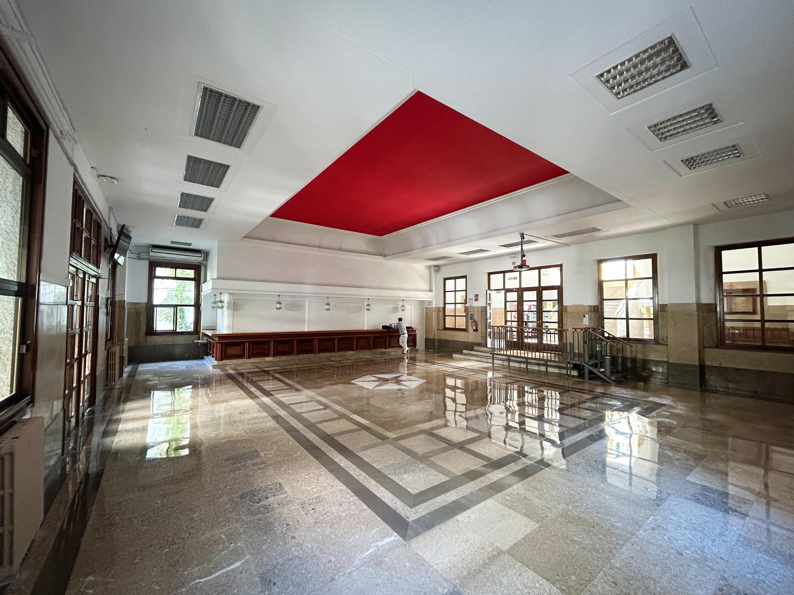 Espacio donde estaba la cafetería en la antigua Facultad de Medicina