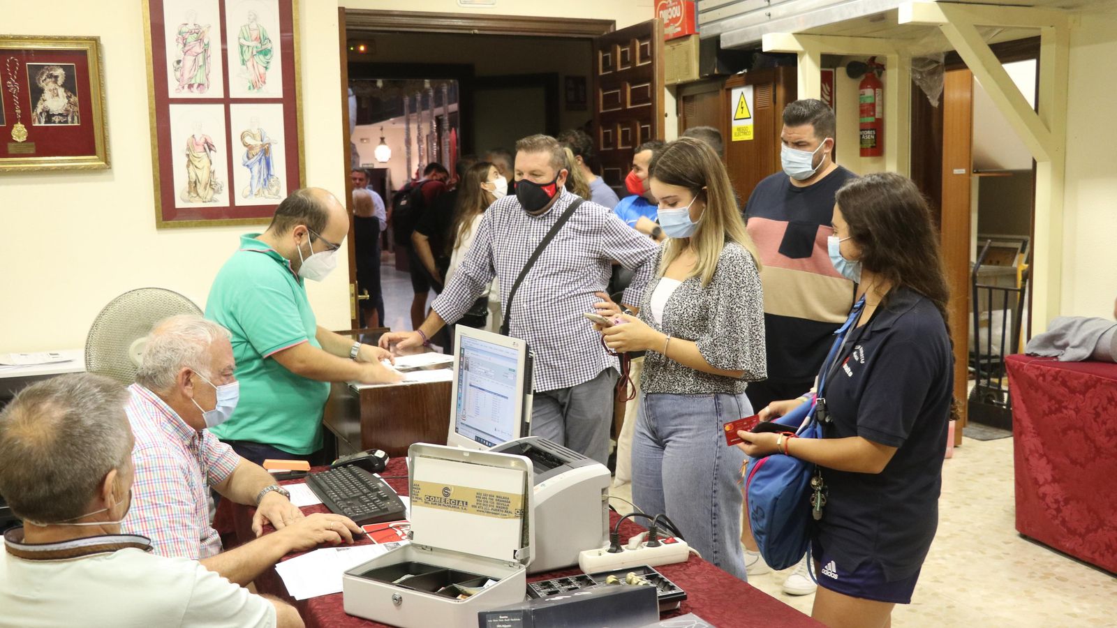 Registro para participar en el cortejo procesional.