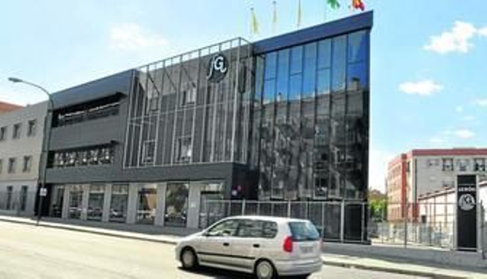 Imagen de la recién abierta residencia de la Fundación Gerón, en la Carretera de Carmona.