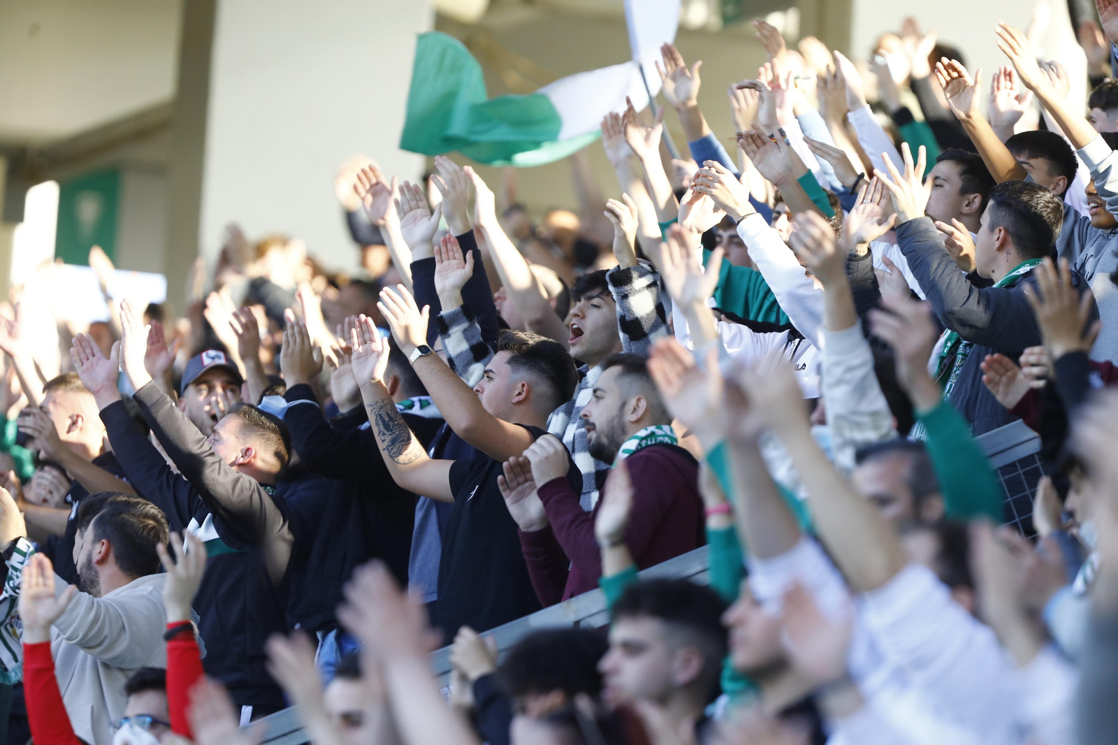 Las imágenes de la victoria del Córdoba CF ante el CD Coria