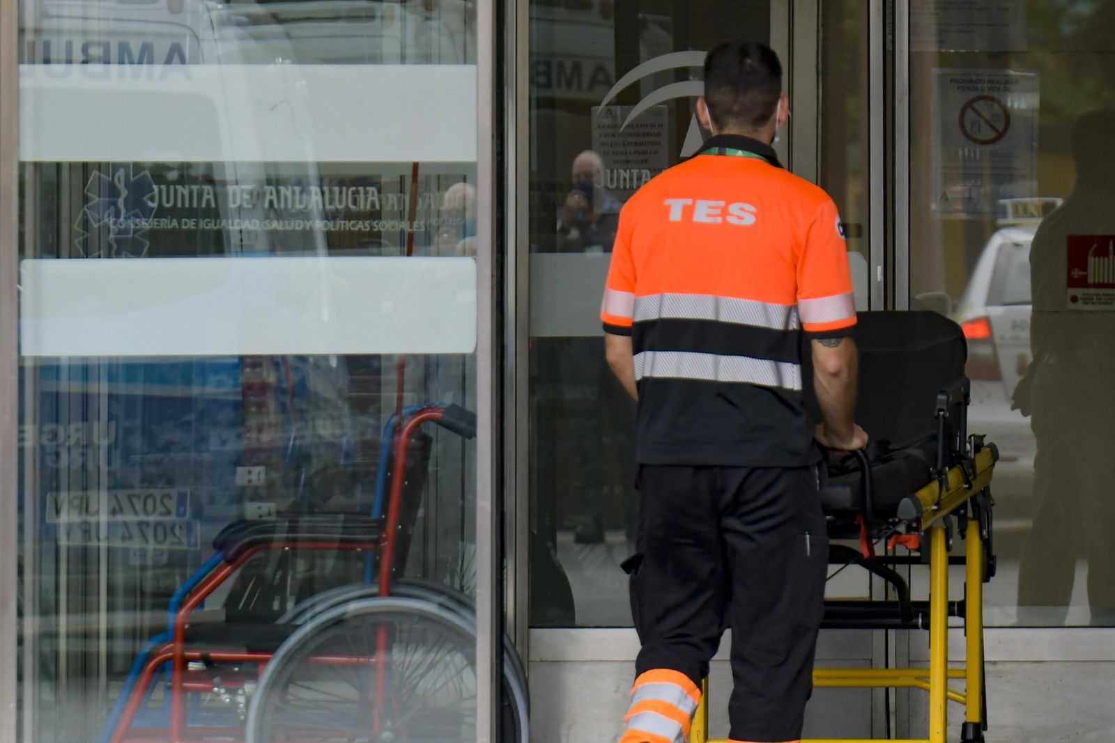 Granada supera las 700 mil personas con la pauta completa de la vacuna y registra un fallecido más por Covid