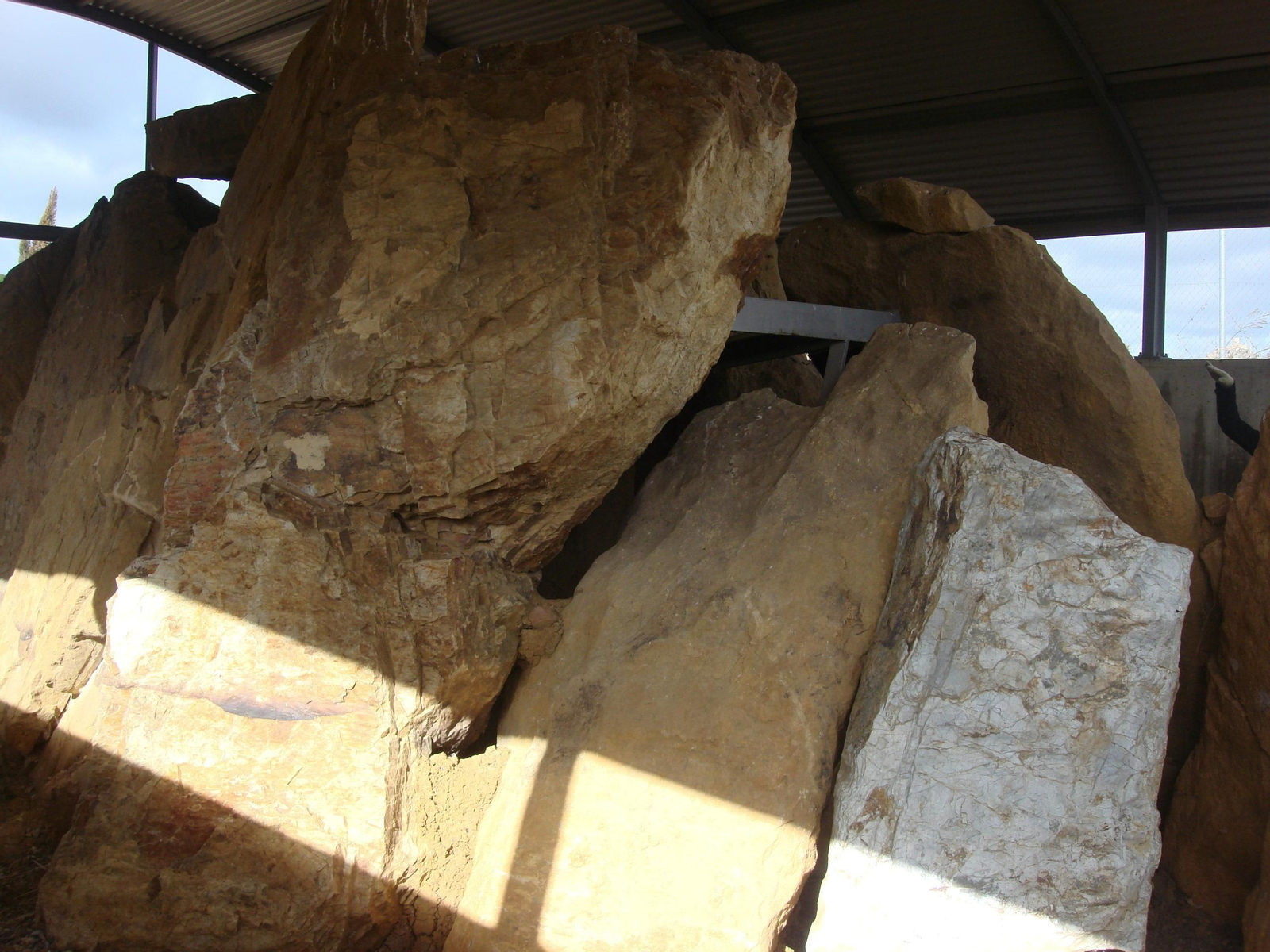 Dolmen de Casas de Don Pedro en Belmez