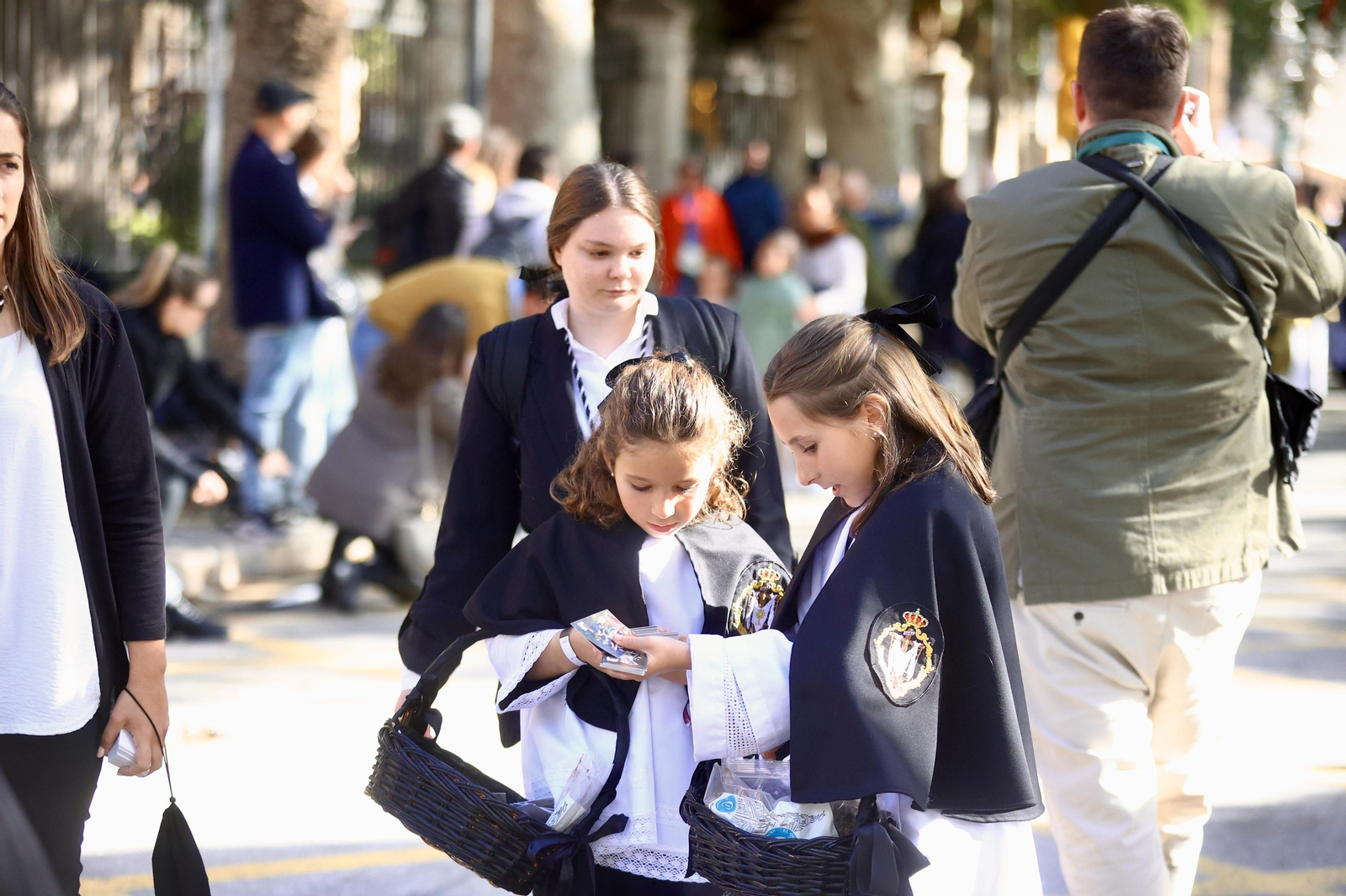Las fotos de Descendimiento en su procesión del Viernes Santo en Málaga