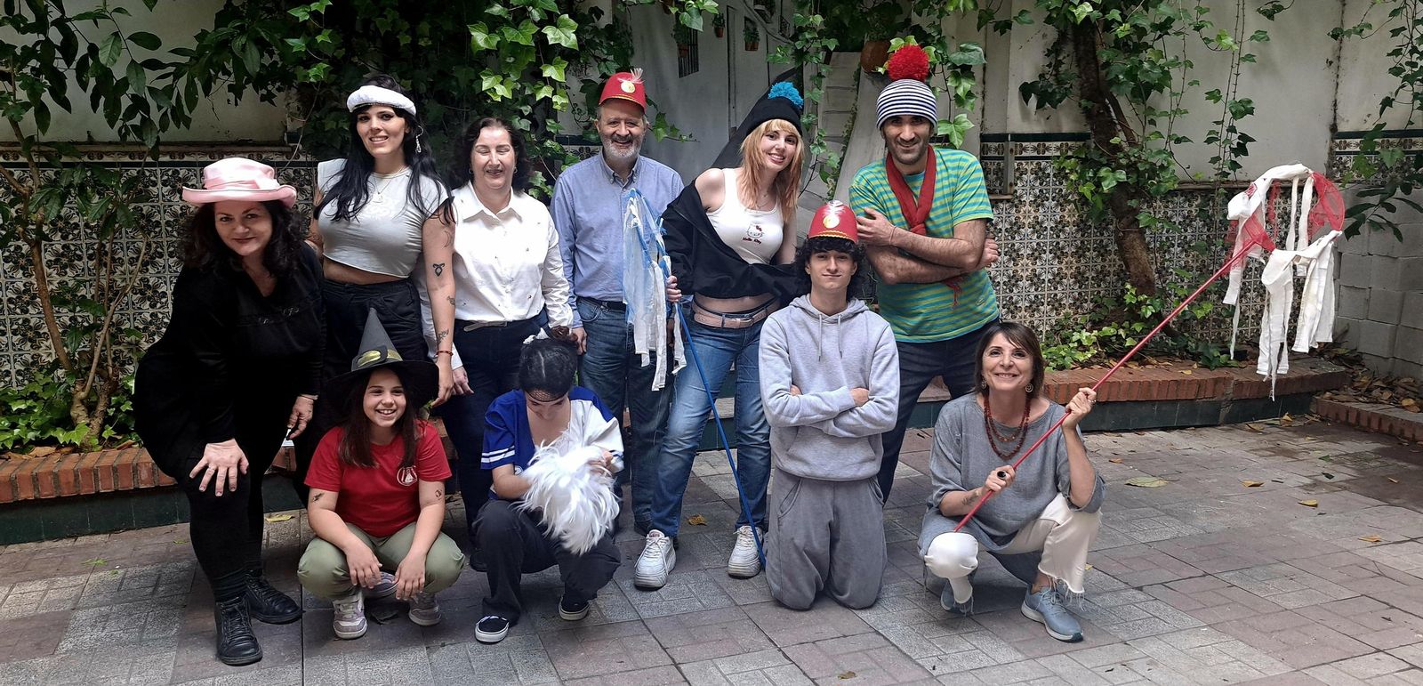 Un grupo de teatro de Barrio Vivo.