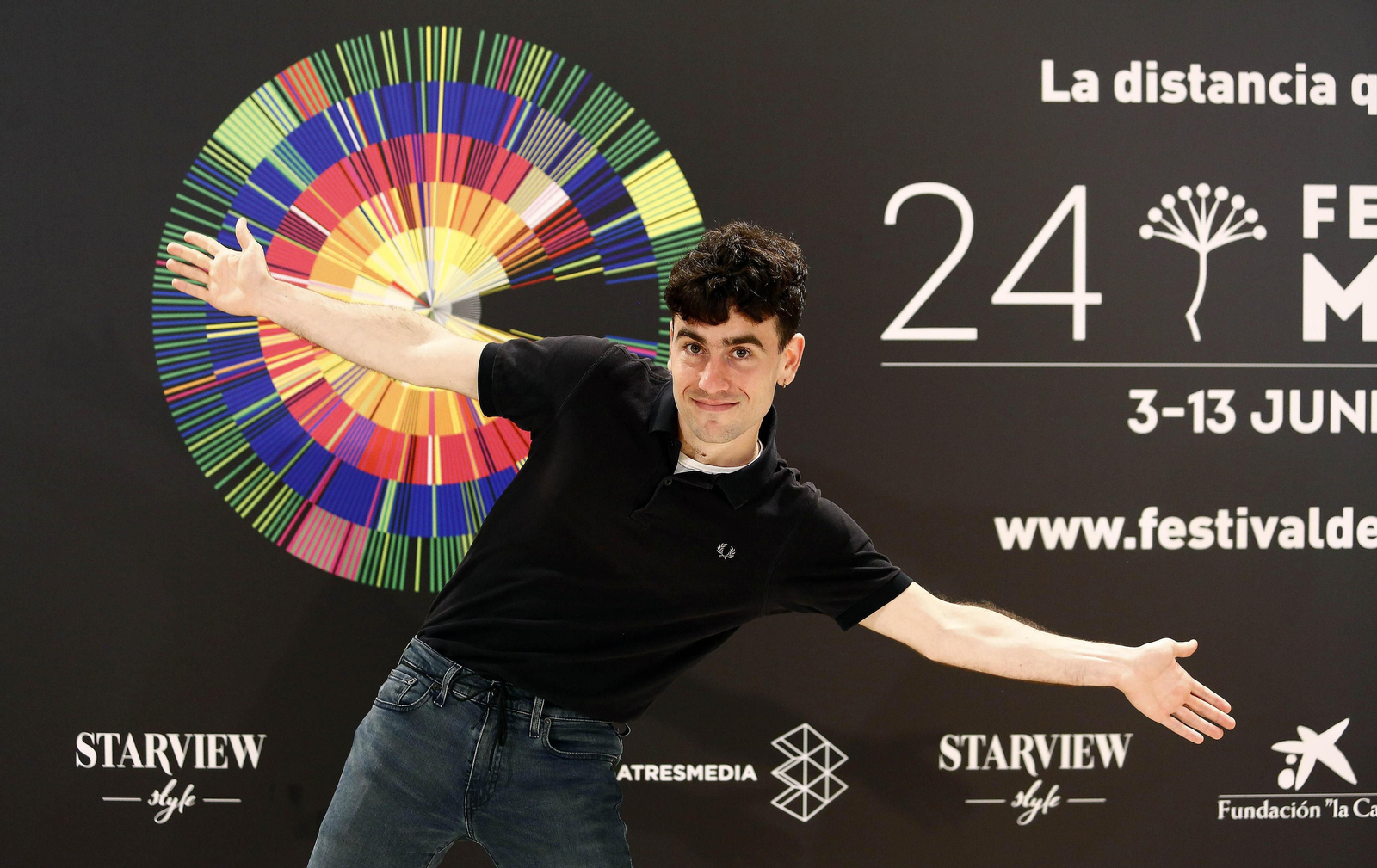 Las fotos del desfile de famosos para inaugurar el festival con nostalgia de la alfombra roja