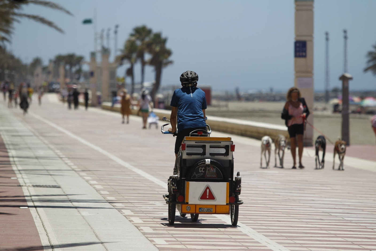 Fotogalería primer día vigilantes playas de Almería