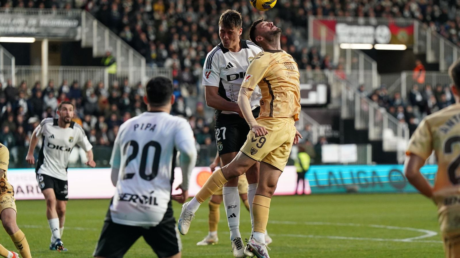 El Burgos-Málaga CF, en fotos