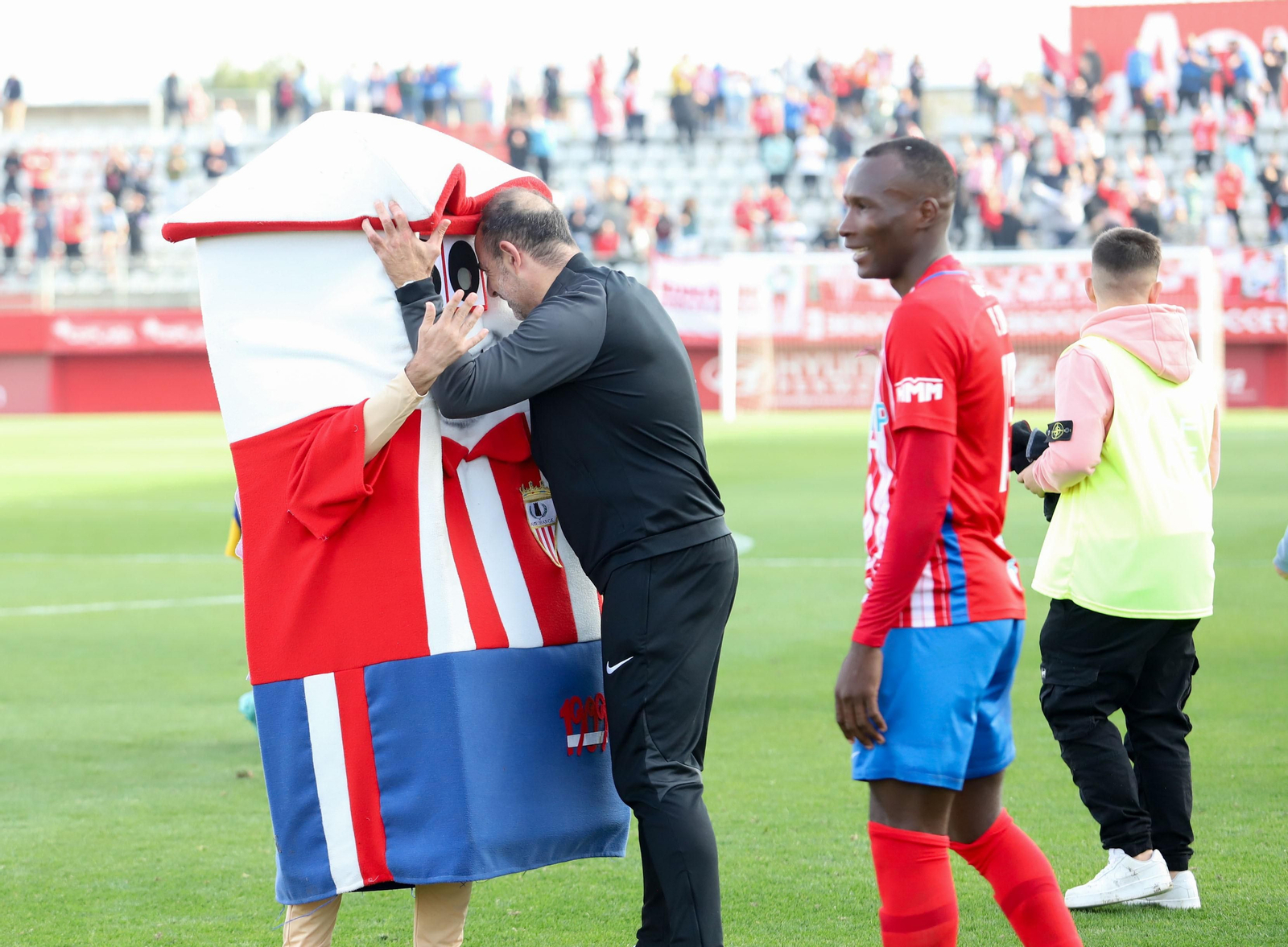 Fotos del Algeciras CF-Linares de Primera Federacion