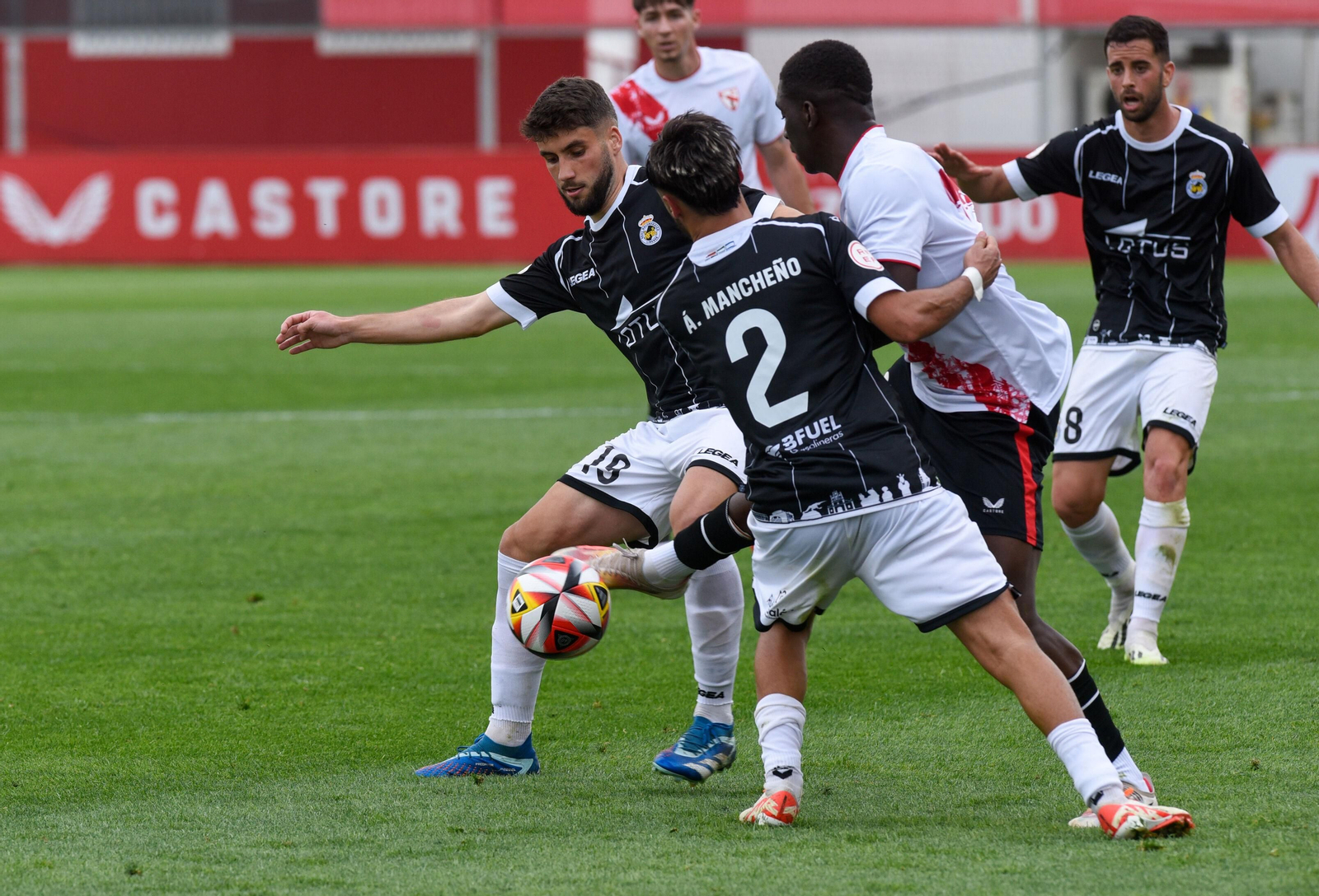 Las fotos del Sevilla Atlético-Balona de Segunda Federación (2-1)