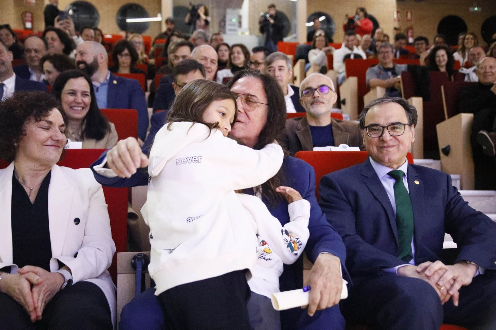 Las imágenes del acto de entrega de la Medalla de Oro a José Fernández Torres Tomatito, en la Universidad de Almería