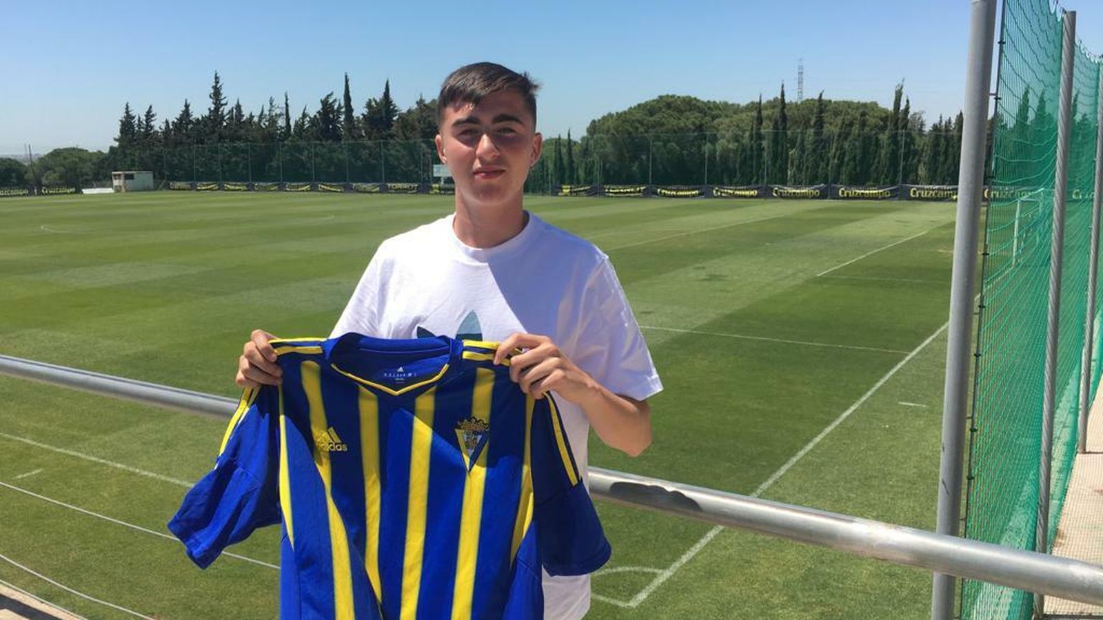 Jota en las instalaciones del Cádiz CF.