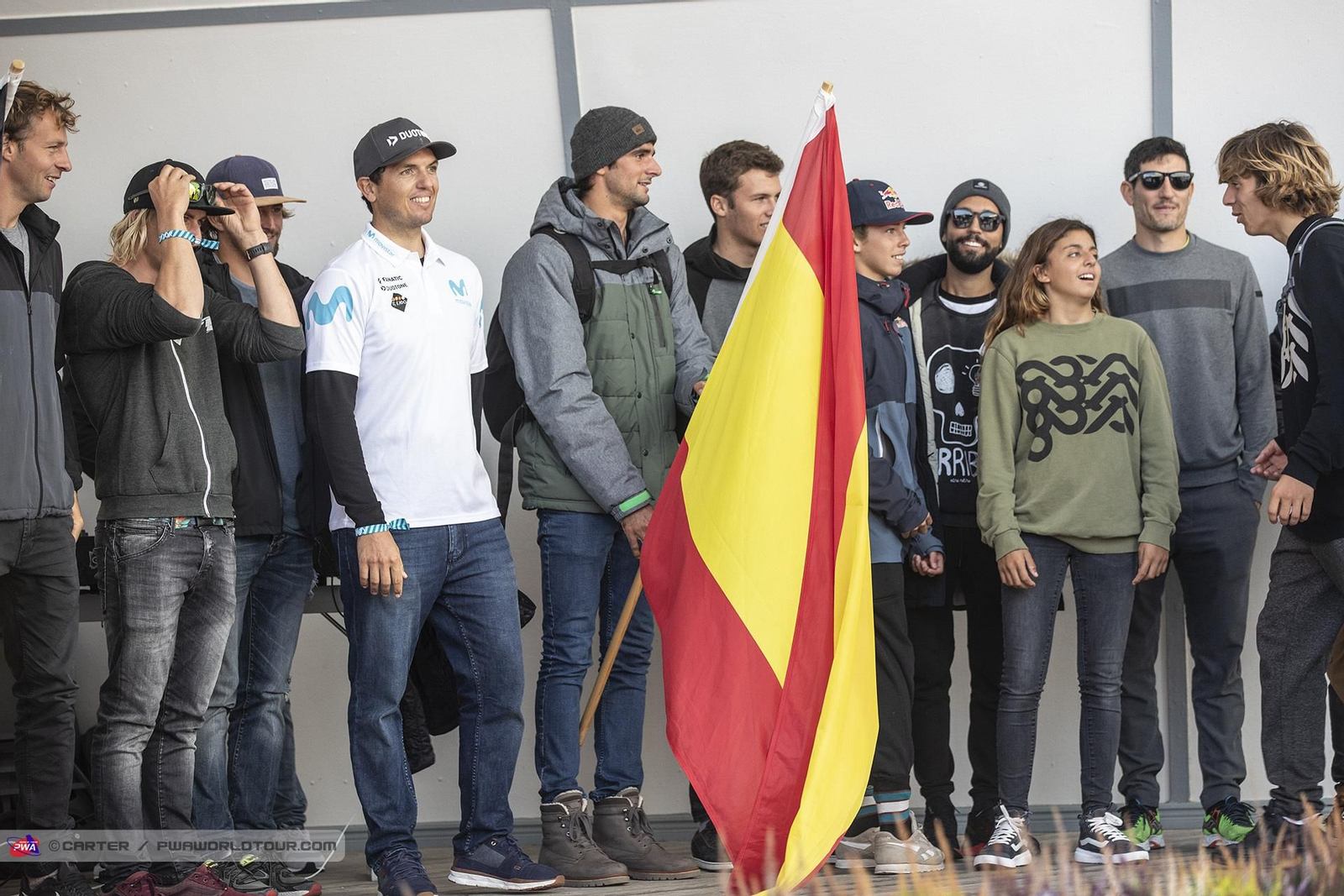 Víctor Fernández, de blanco con su nuevo equipo, Movistar.